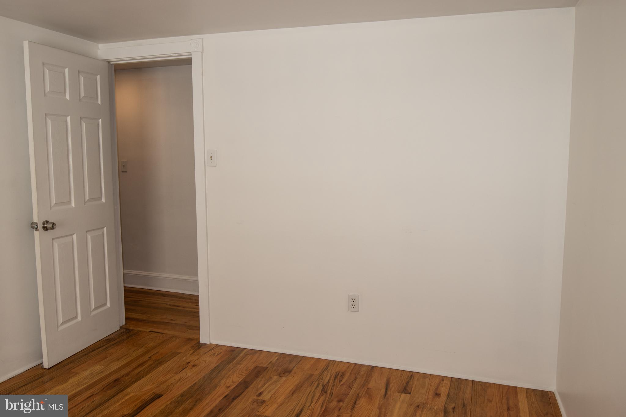 GREENWOOD HILL - Residential Lease