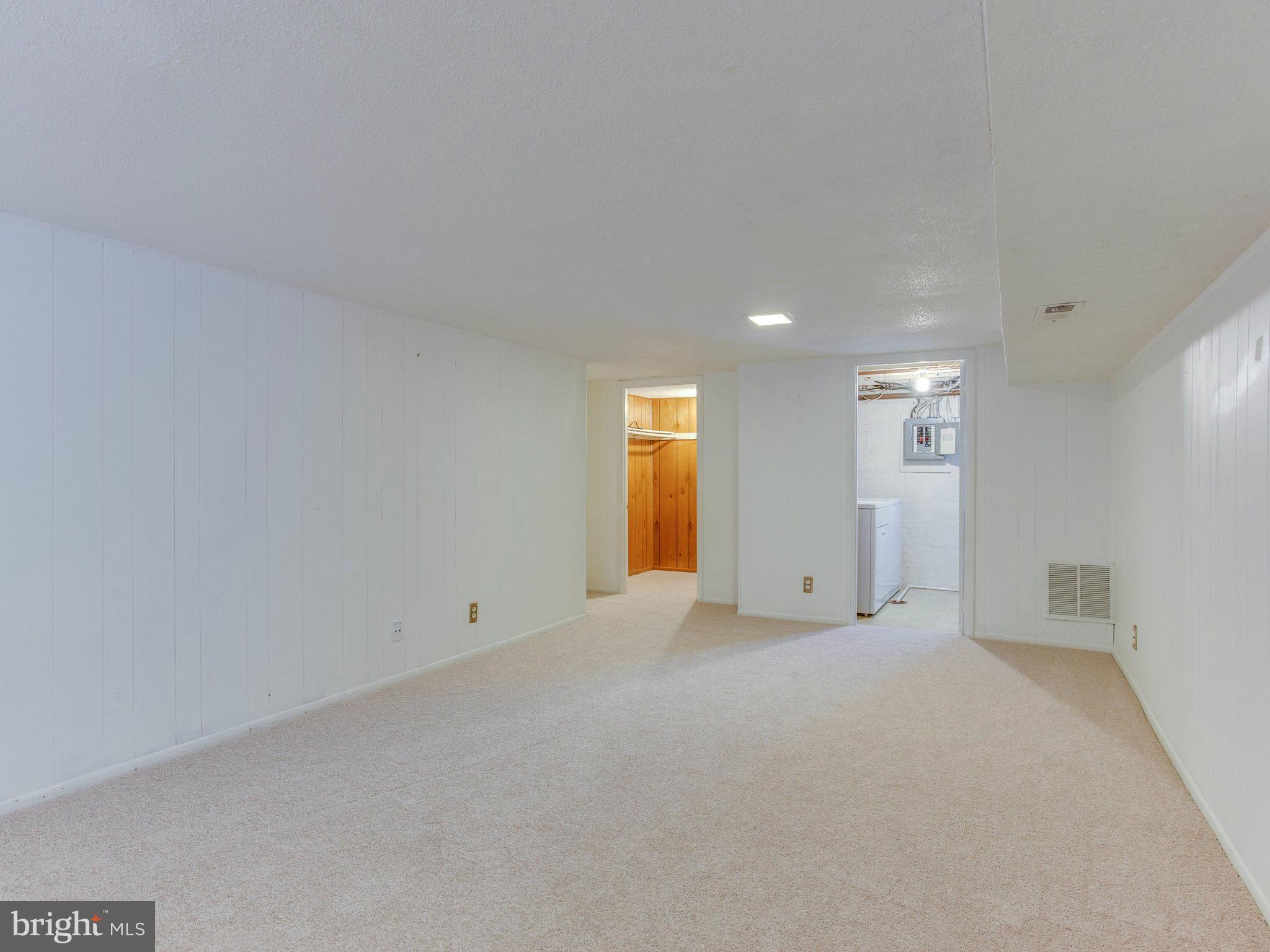 FAIRLINGTON VILLAGES - Residential