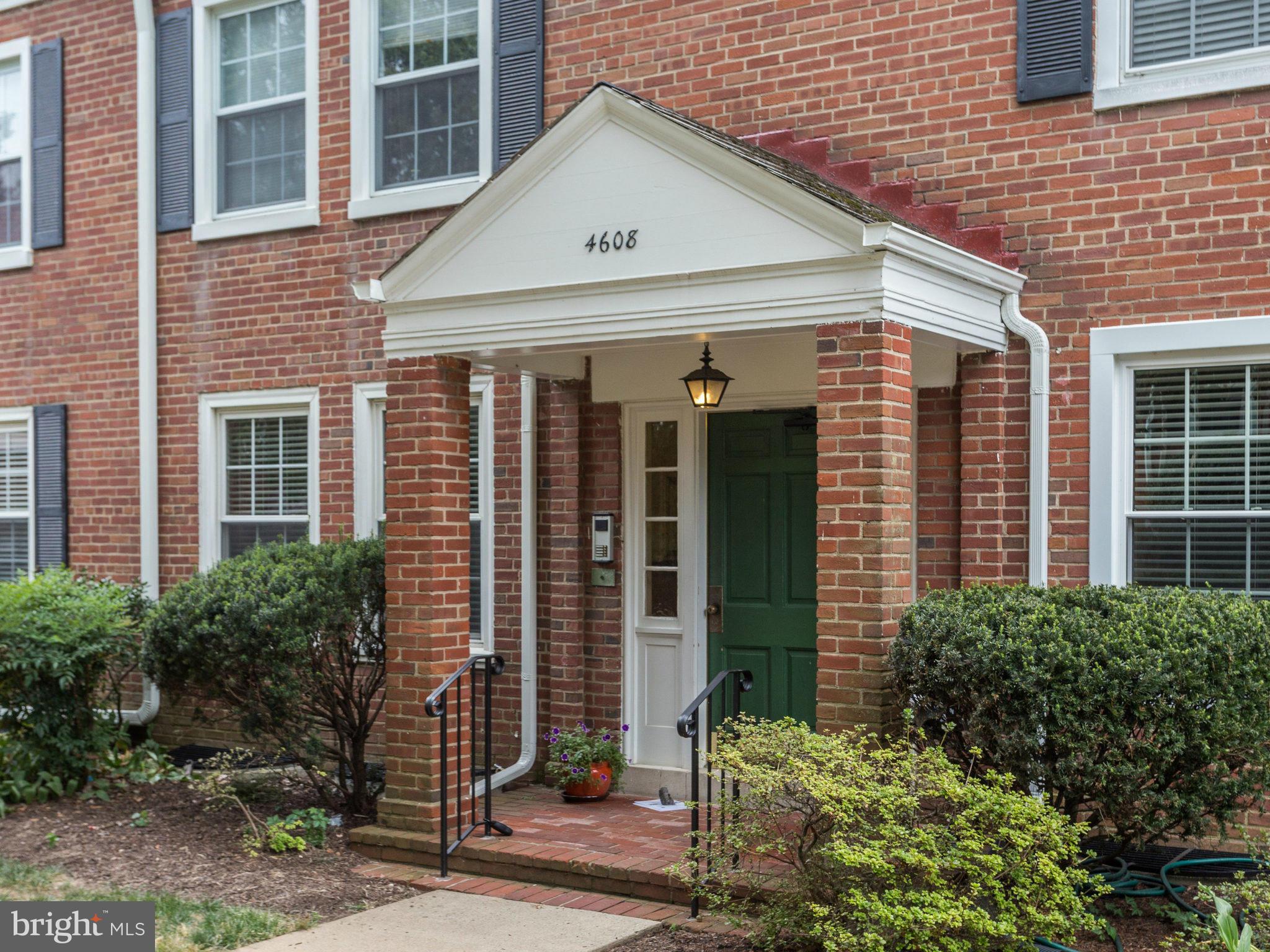 FAIRLINGTON VILLAGES - Residential