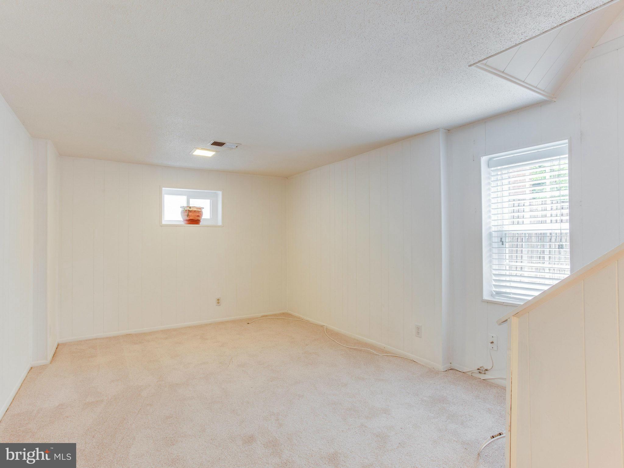 FAIRLINGTON VILLAGES - Residential