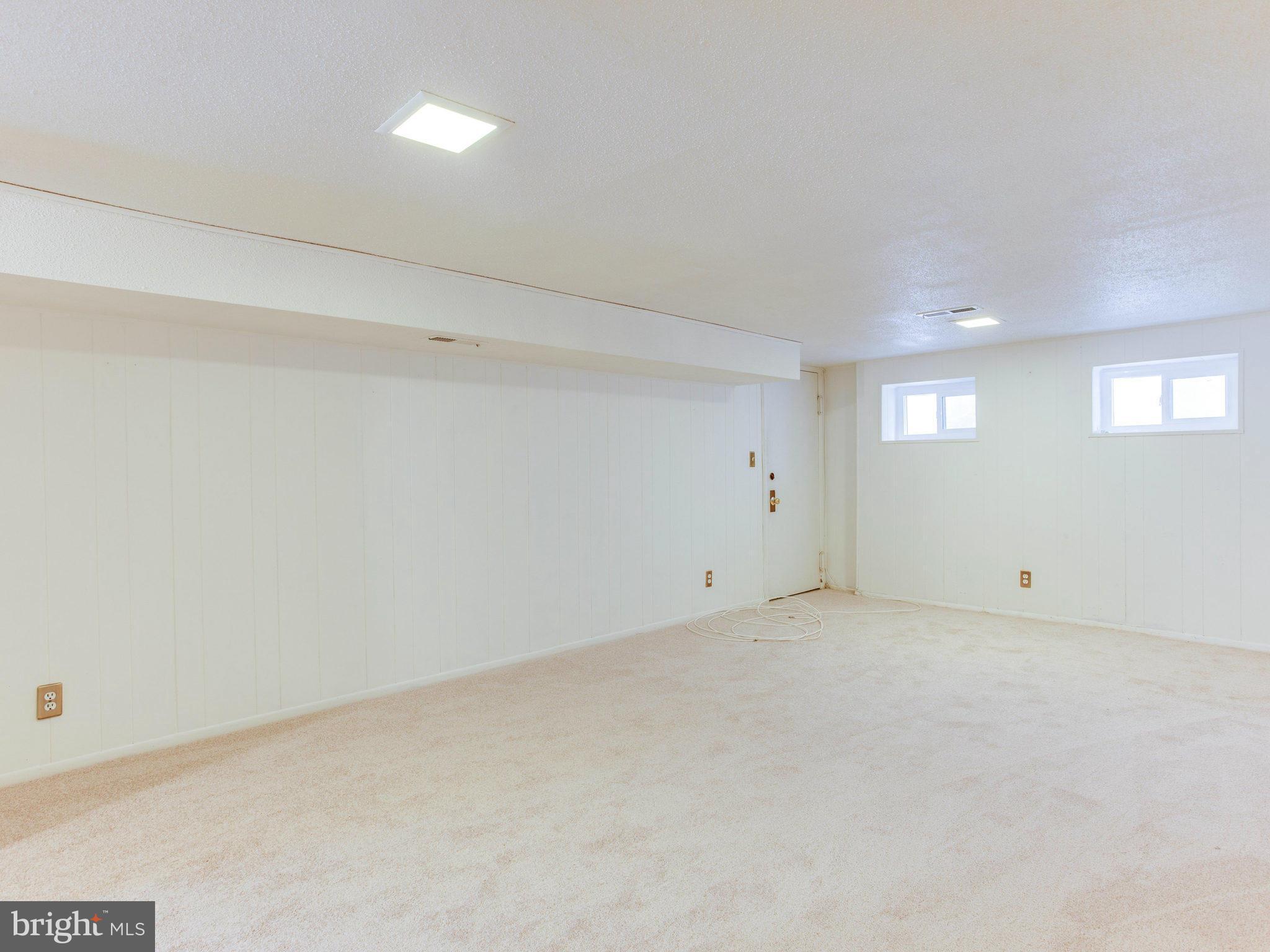 FAIRLINGTON VILLAGES - Residential