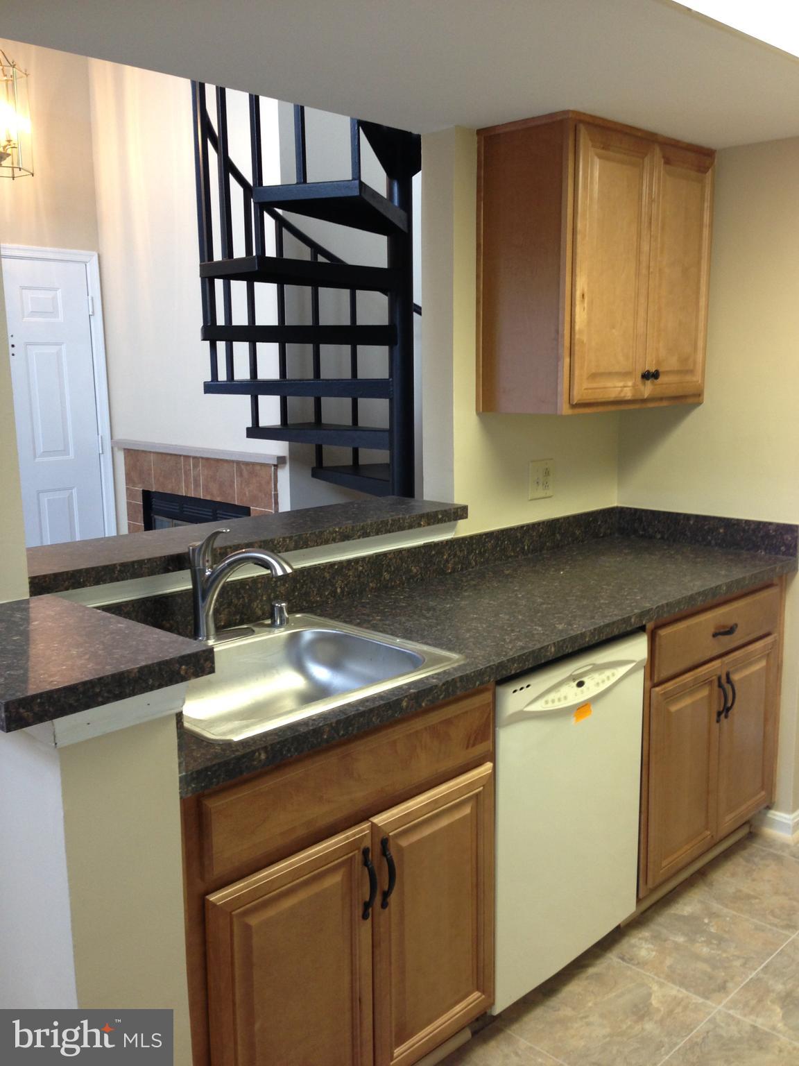 VISTAS AT LAKE ARBOR - Residential