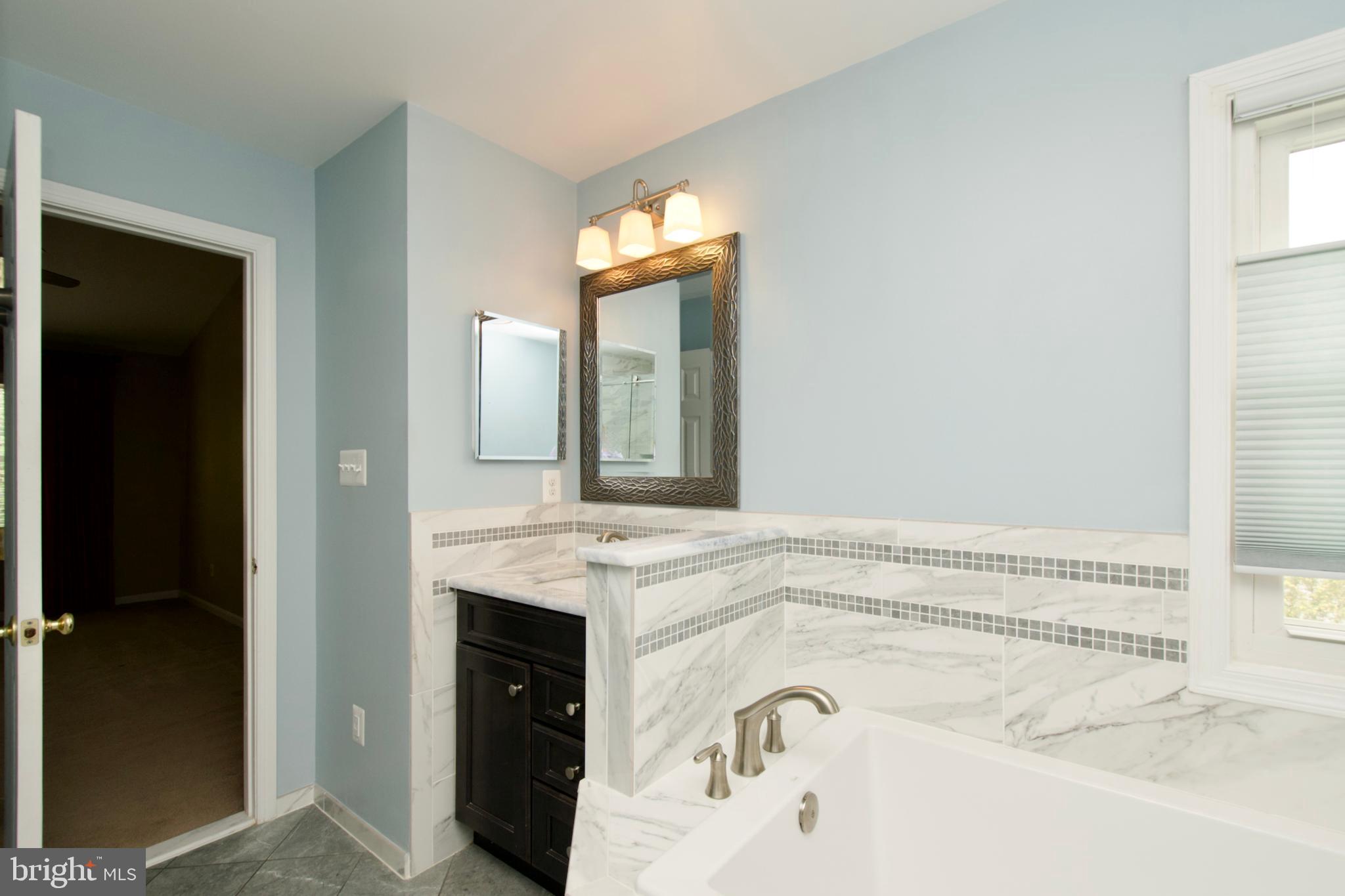 ASHBURN FARM - Residential Lease