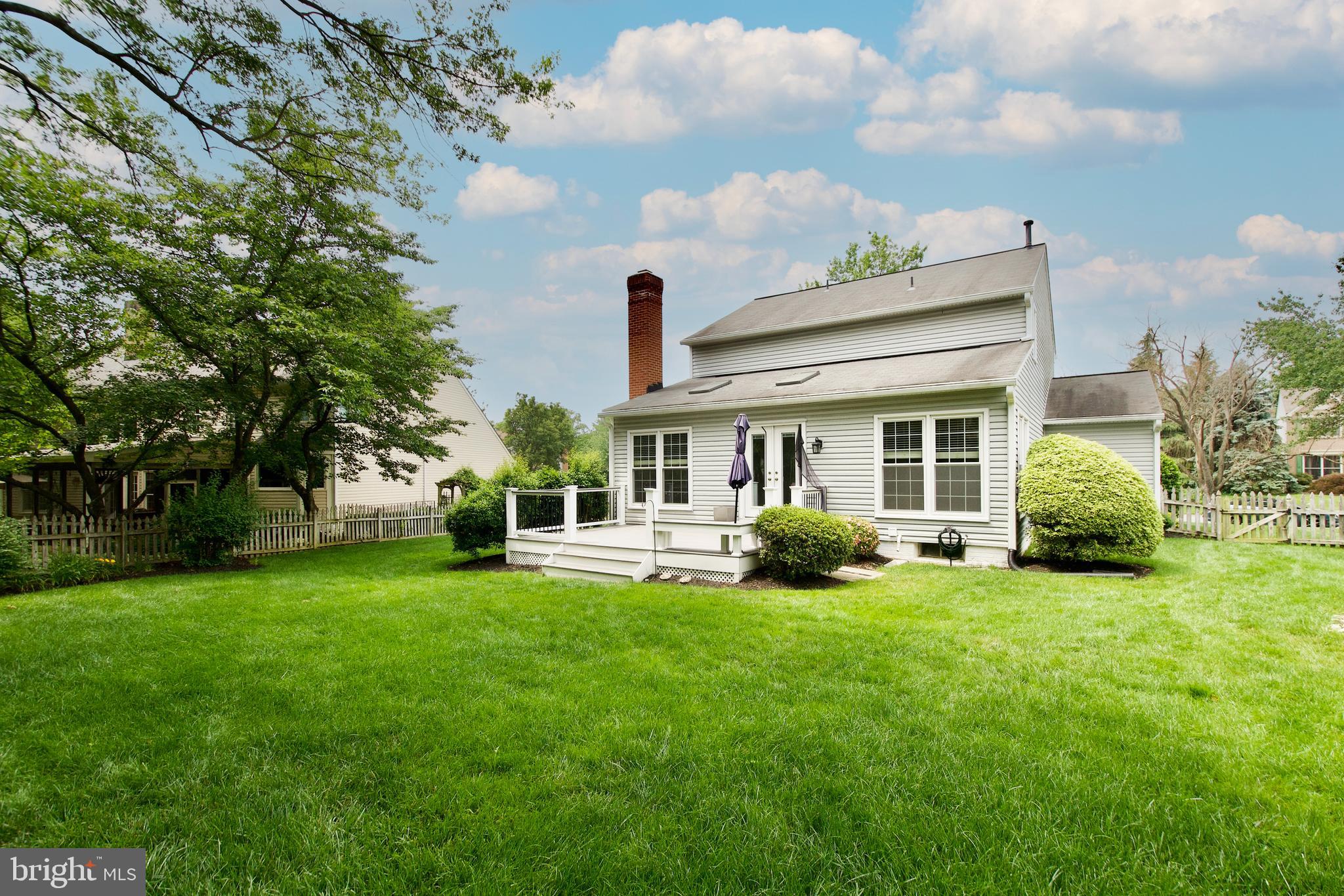 ASHBURN FARM - Residential Lease