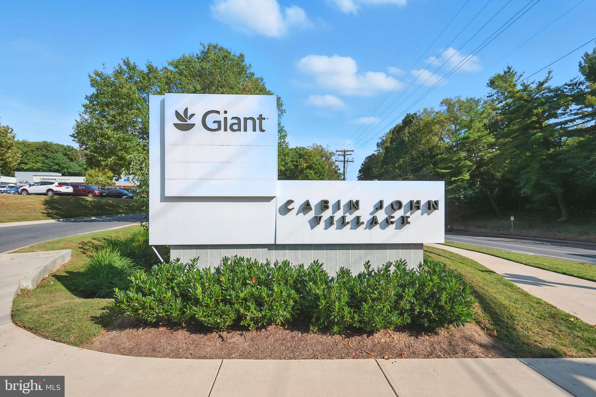 EAST GATE OF POTOMAC - Residential