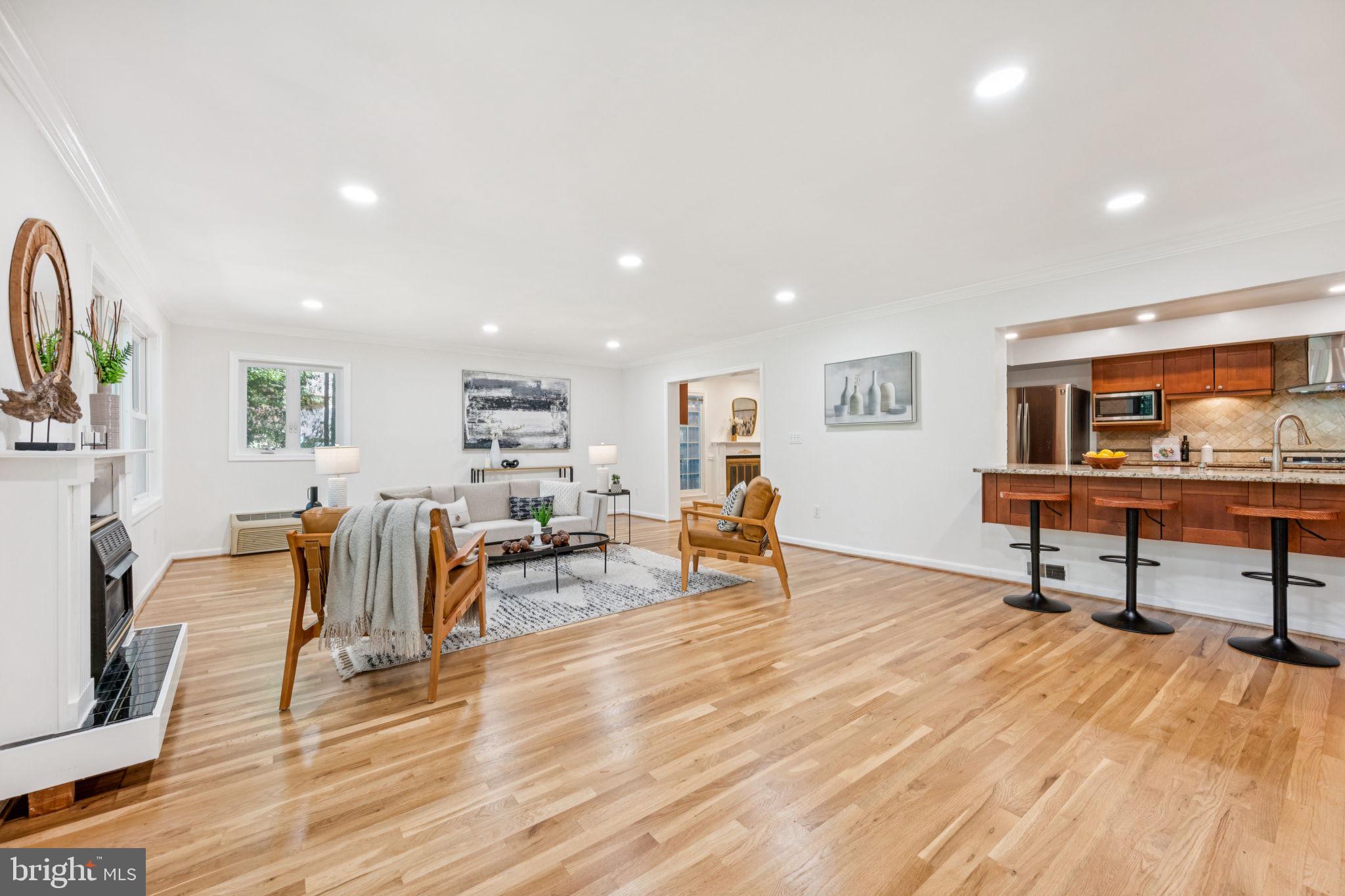 EAST GATE OF POTOMAC - Residential