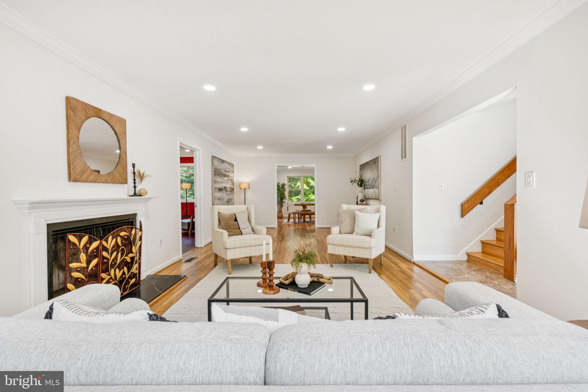 10600 VANTAGE COURT