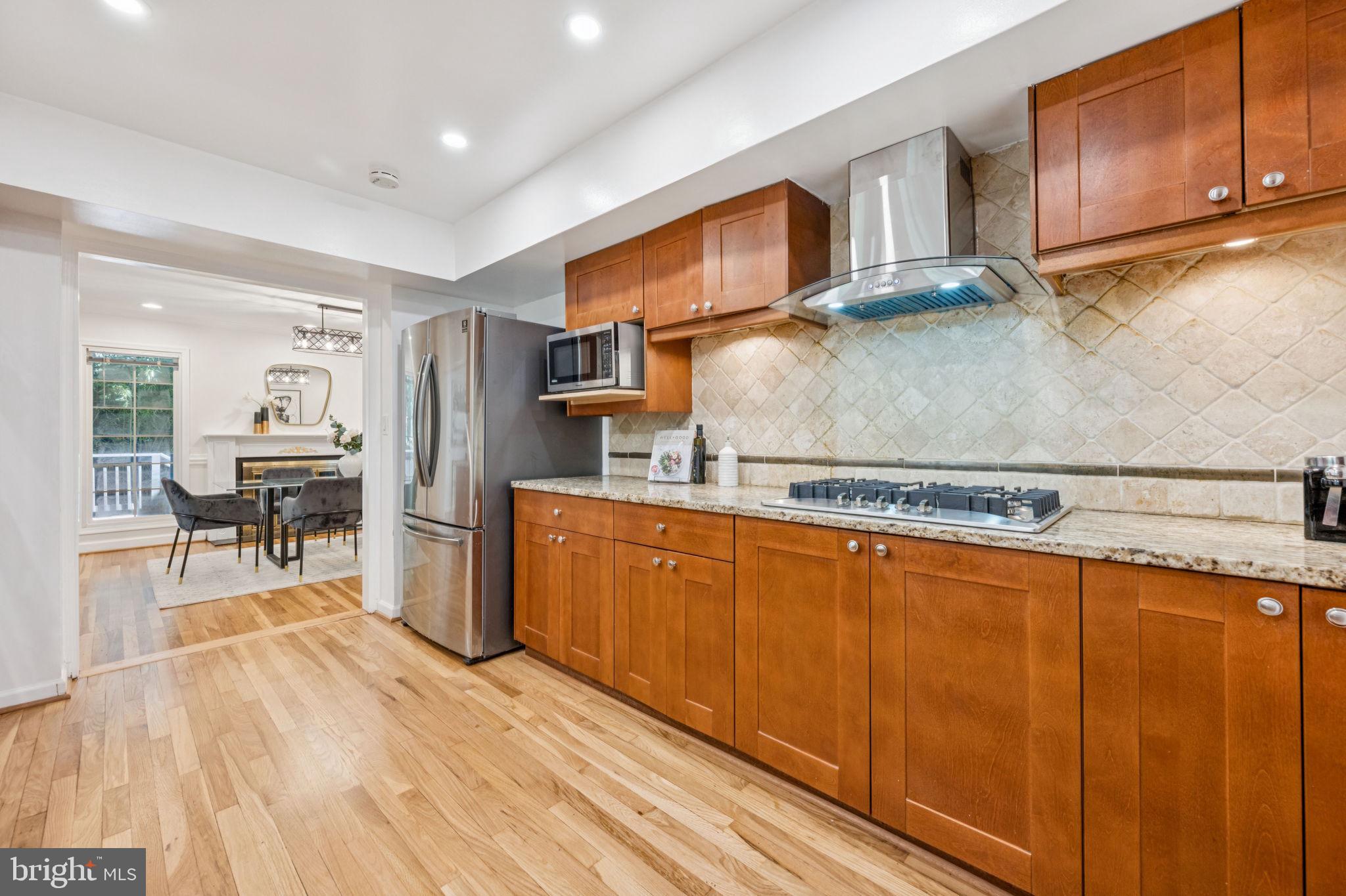 EAST GATE OF POTOMAC - Residential