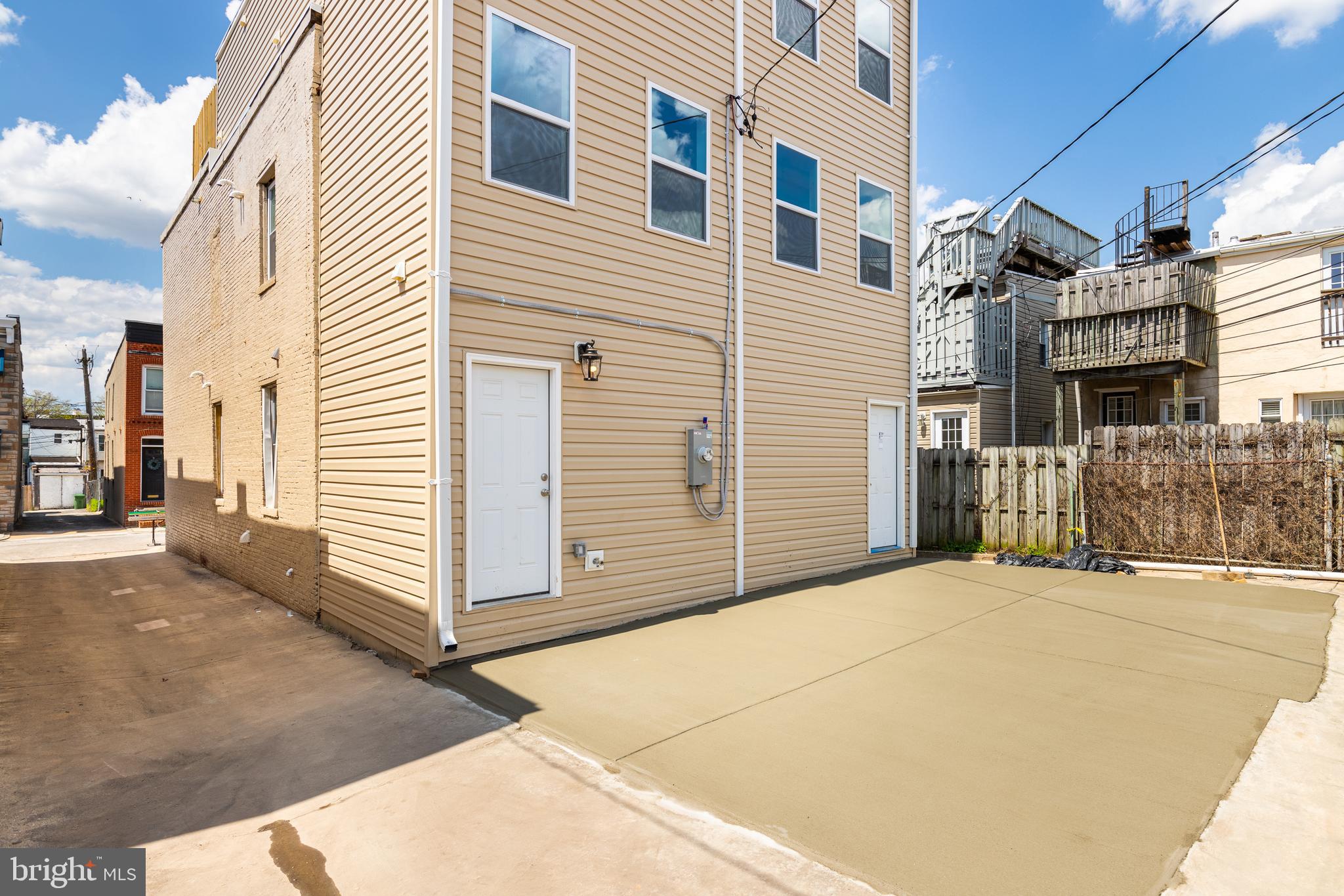 SOUTH BALTIMORE - Residential Lease