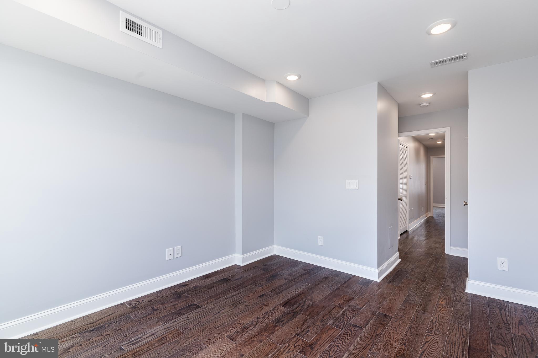 SOUTH BALTIMORE - Residential Lease