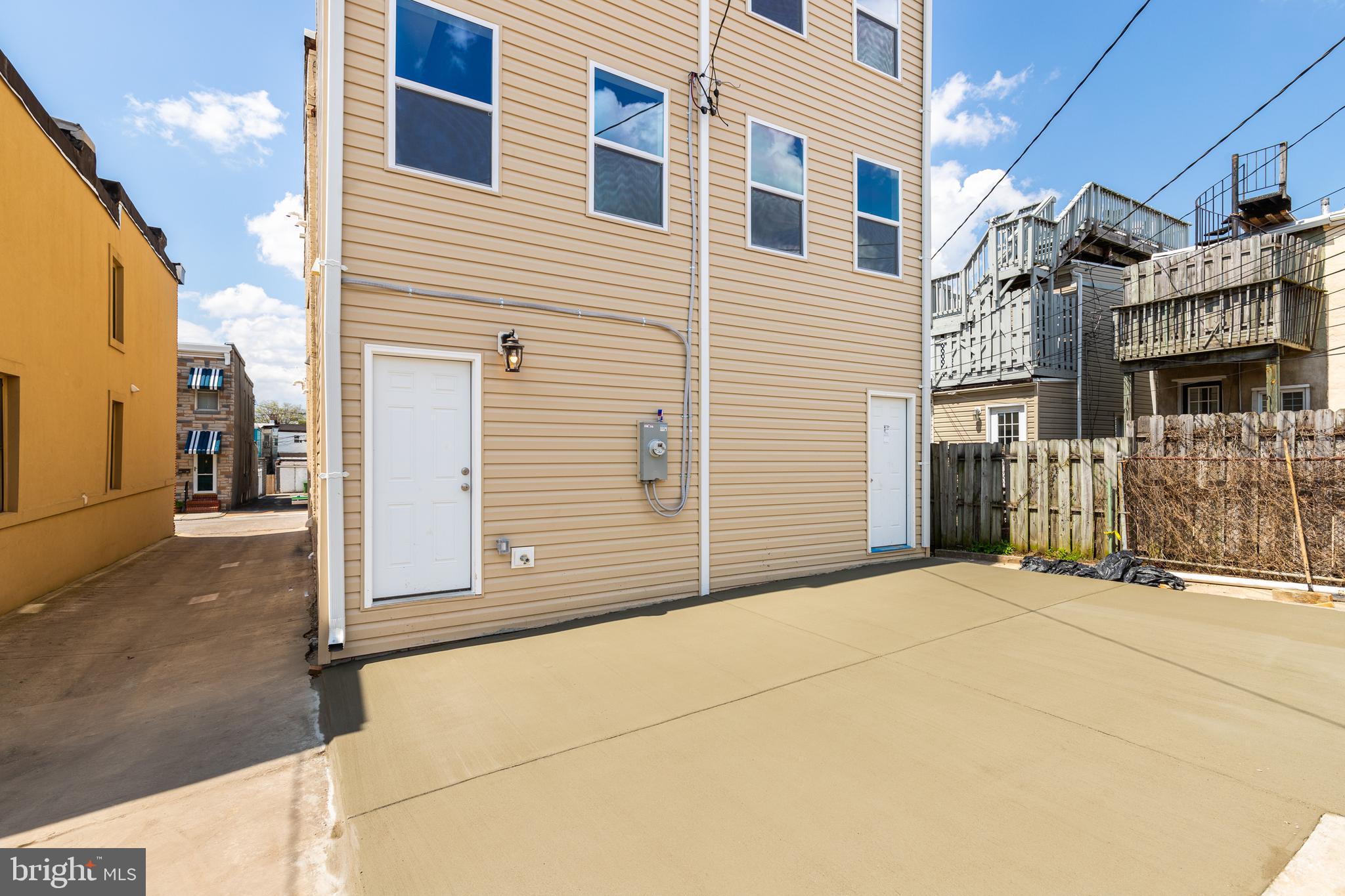 SOUTH BALTIMORE - Residential Lease