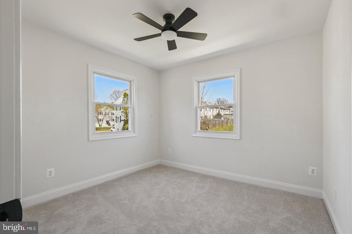LAKE BRADDOCK - Residential