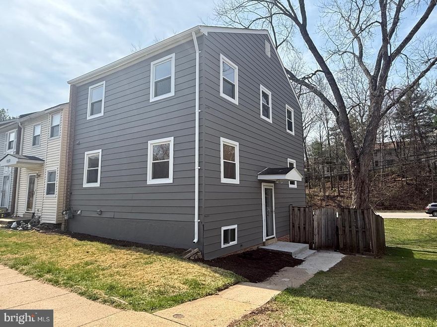 Beautifully renovated end-unit townhome in the heart of Burke, VA. This move-in ready home features fresh exterior and interior paint, new doors, and a bright, modern layout throughout. The fully updated kitchen showcases quartz countertops with full-height backsplash, white shaker cabinets, and brand-new stainless steel appliances.
Bathrooms have been completely remodeled with stylish finishes, new vanities, and updated fixtures for a spa-like feel. Major upgrades include a new HVAC system (March 2026), water heater (2020), luxury vinyl plank flooring, recessed lighting, and new carpet in bedrooms and basement. Most windows have been replaced for improved efficiency and natural light.
Enjoy added privacy and outdoor space with this desirable end-unit, plus a private backyard perfect for relaxing or entertaining. Located in a sought-after Burke community with access to trails, parks, and amenities, and just minutes to shopping, dining, and commuter routes to Washington, D.C.