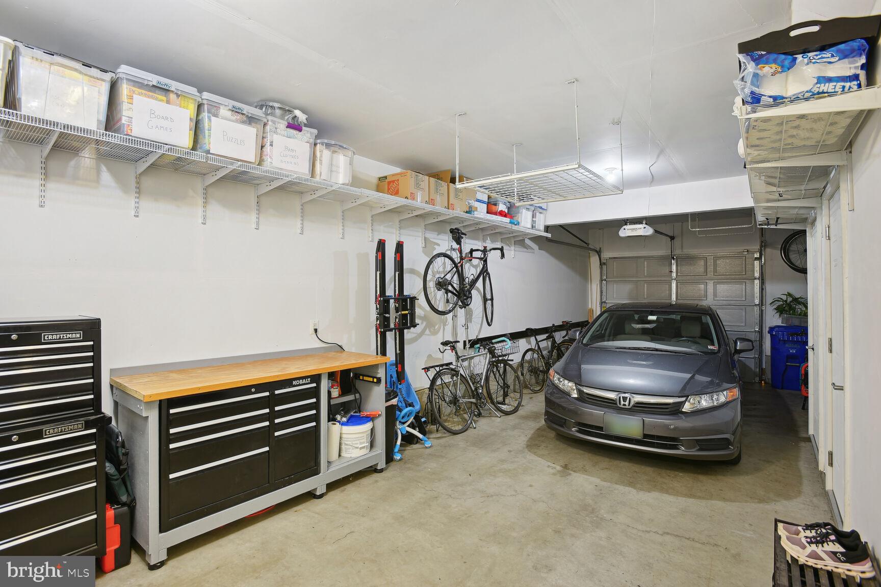 SHIRLINGTON CREST - Residential