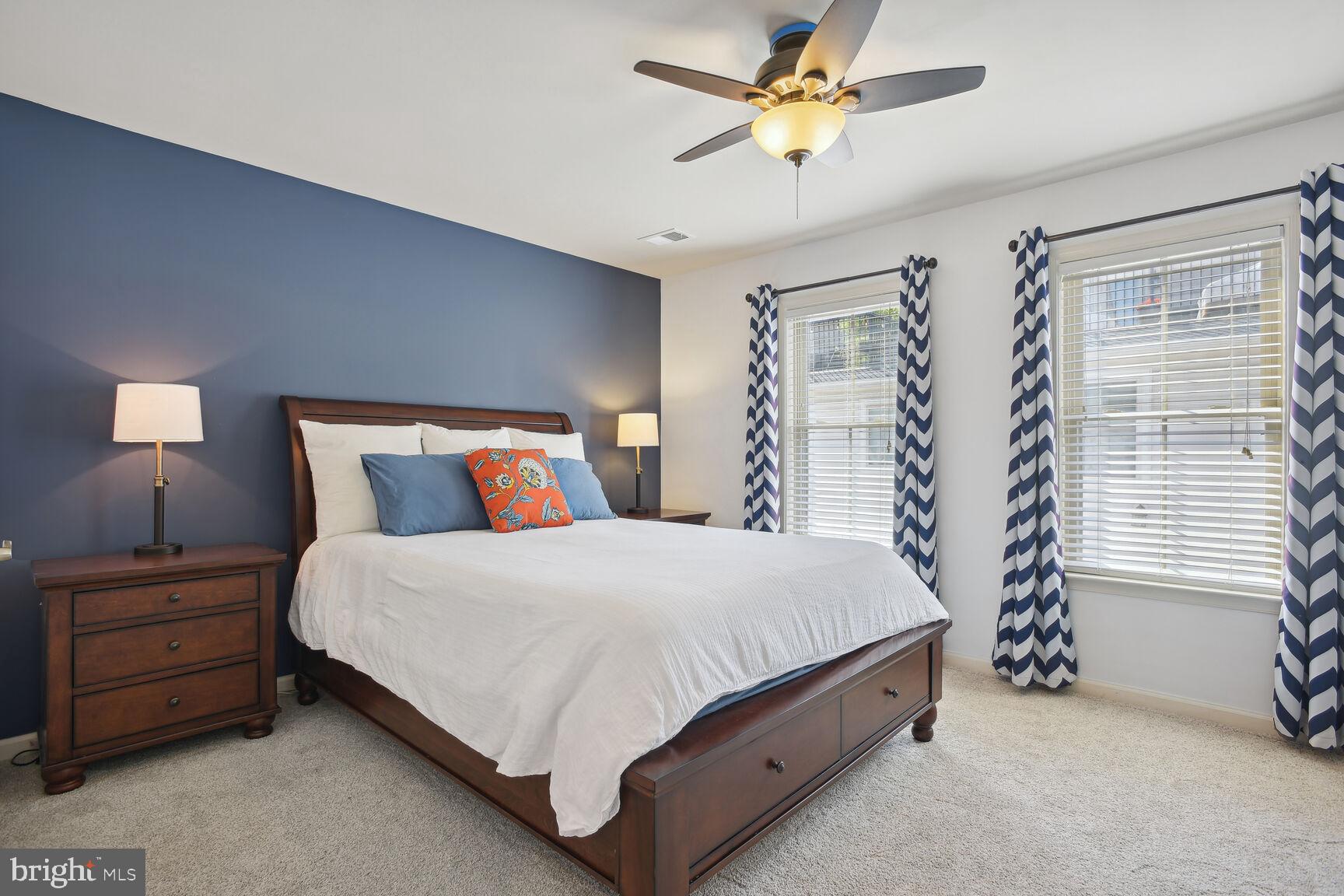 SHIRLINGTON CREST - Residential