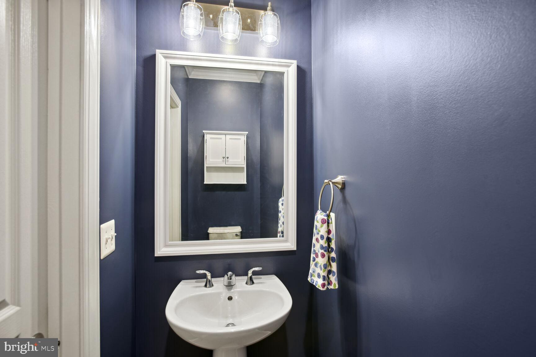 SHIRLINGTON CREST - Residential