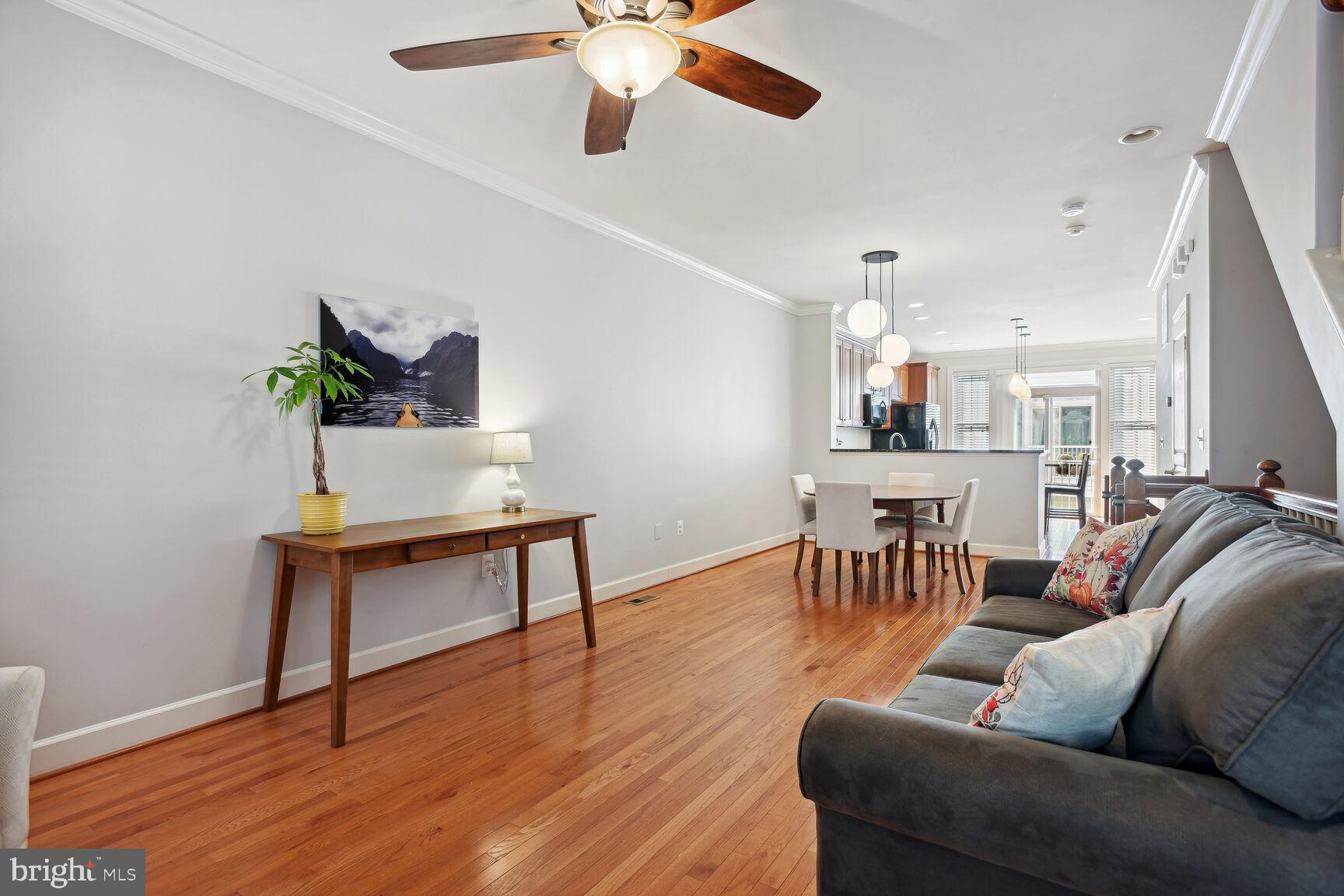 SHIRLINGTON CREST - Residential