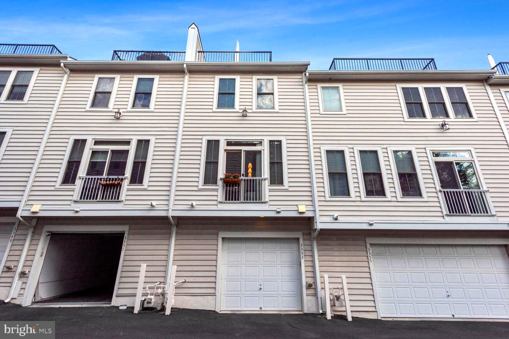 SHIRLINGTON CREST - Residential