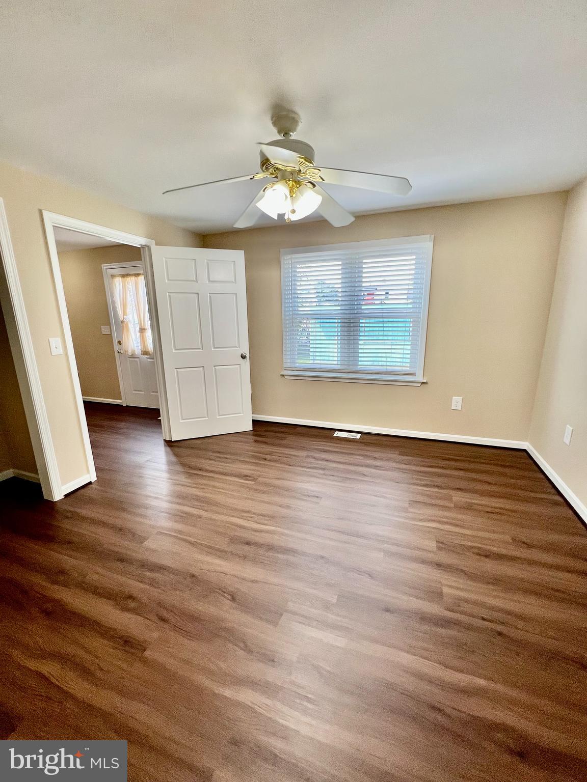 INDIAN SPRING VIEW - Residential Lease