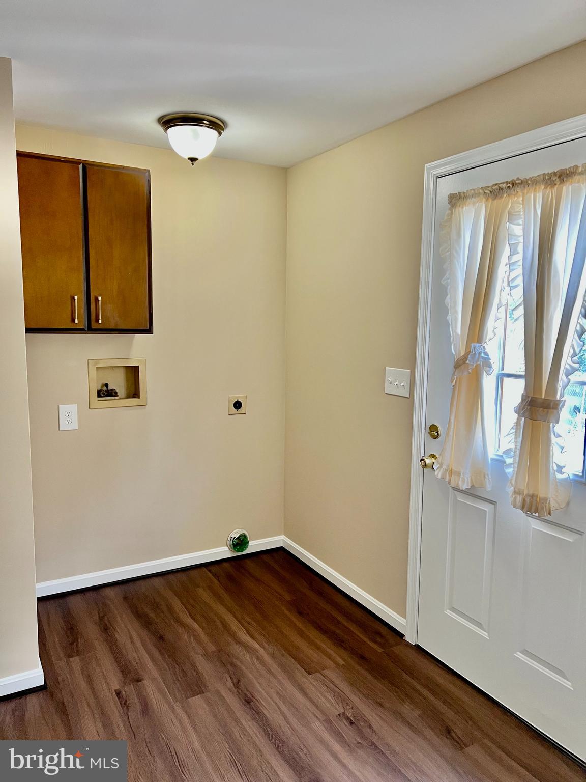 INDIAN SPRING VIEW - Residential Lease