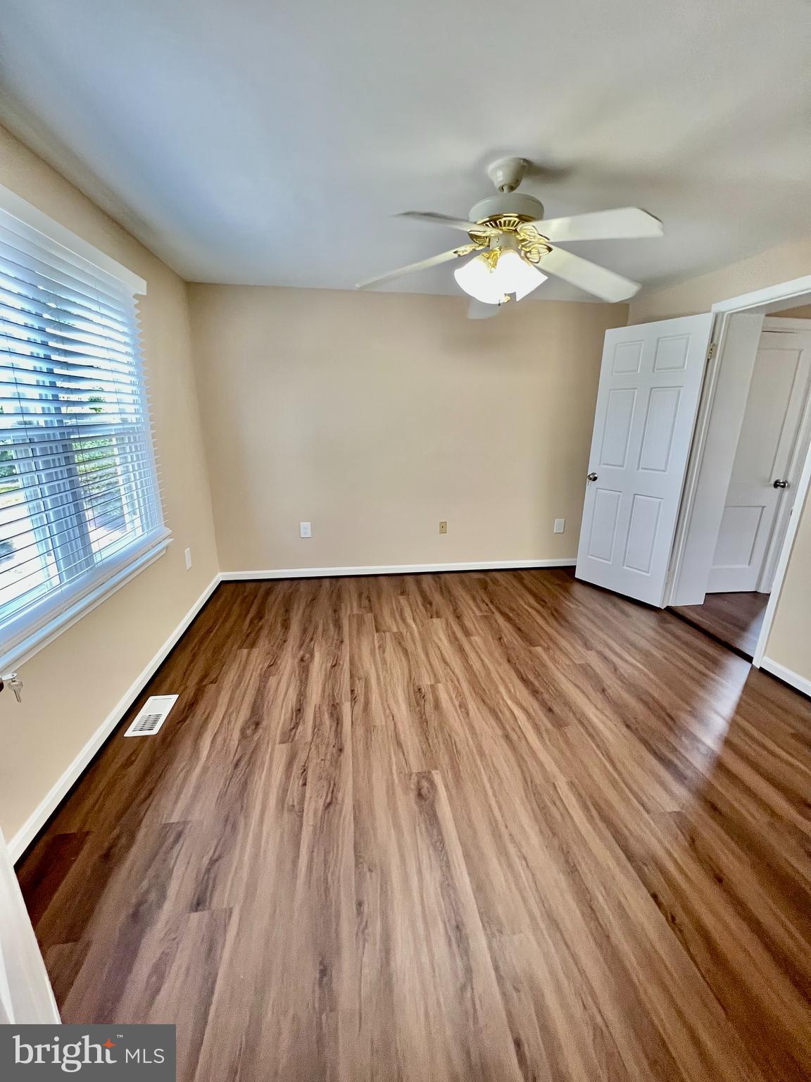 INDIAN SPRING VIEW - Residential Lease