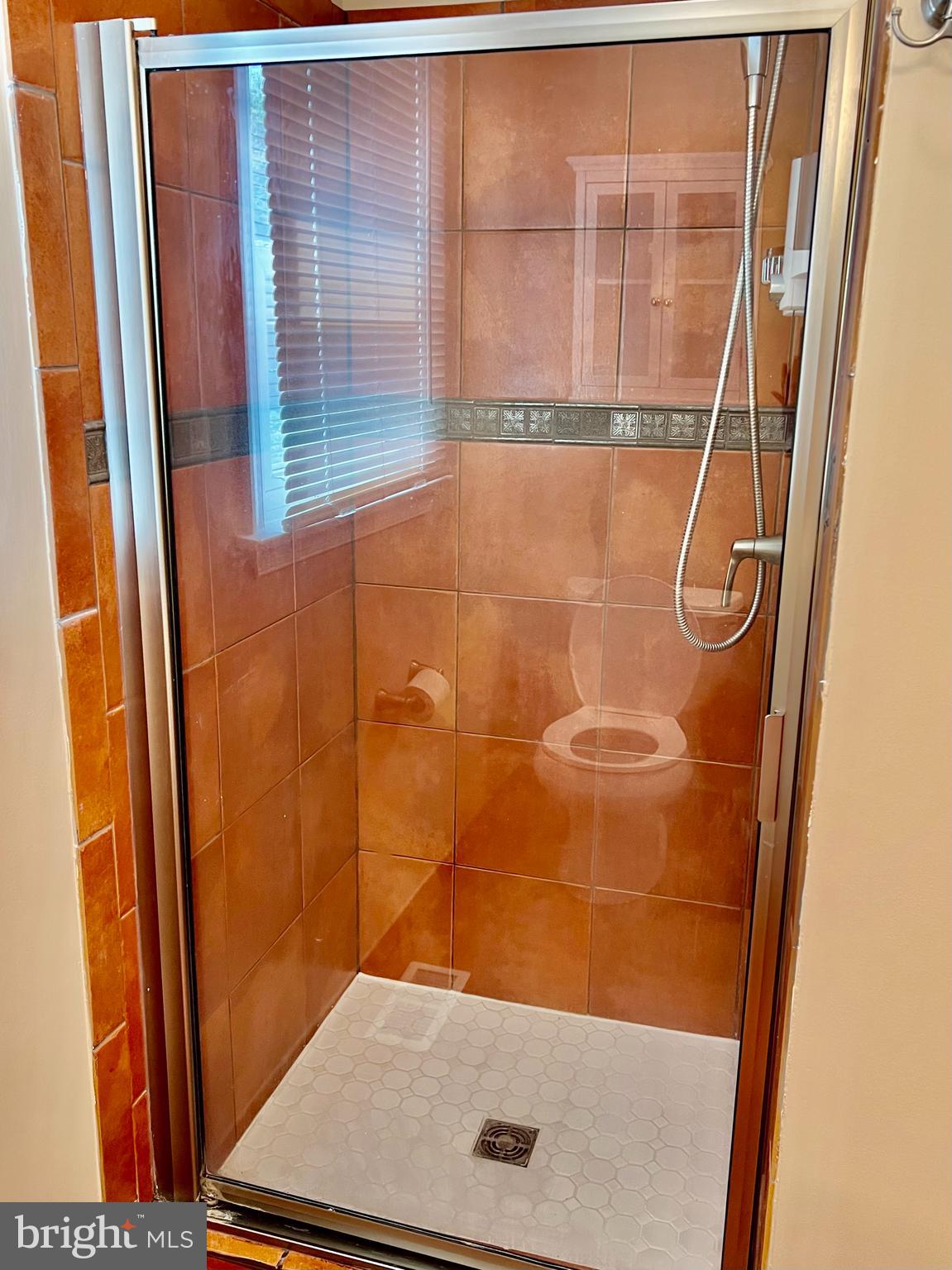 INDIAN SPRING VIEW - Residential Lease