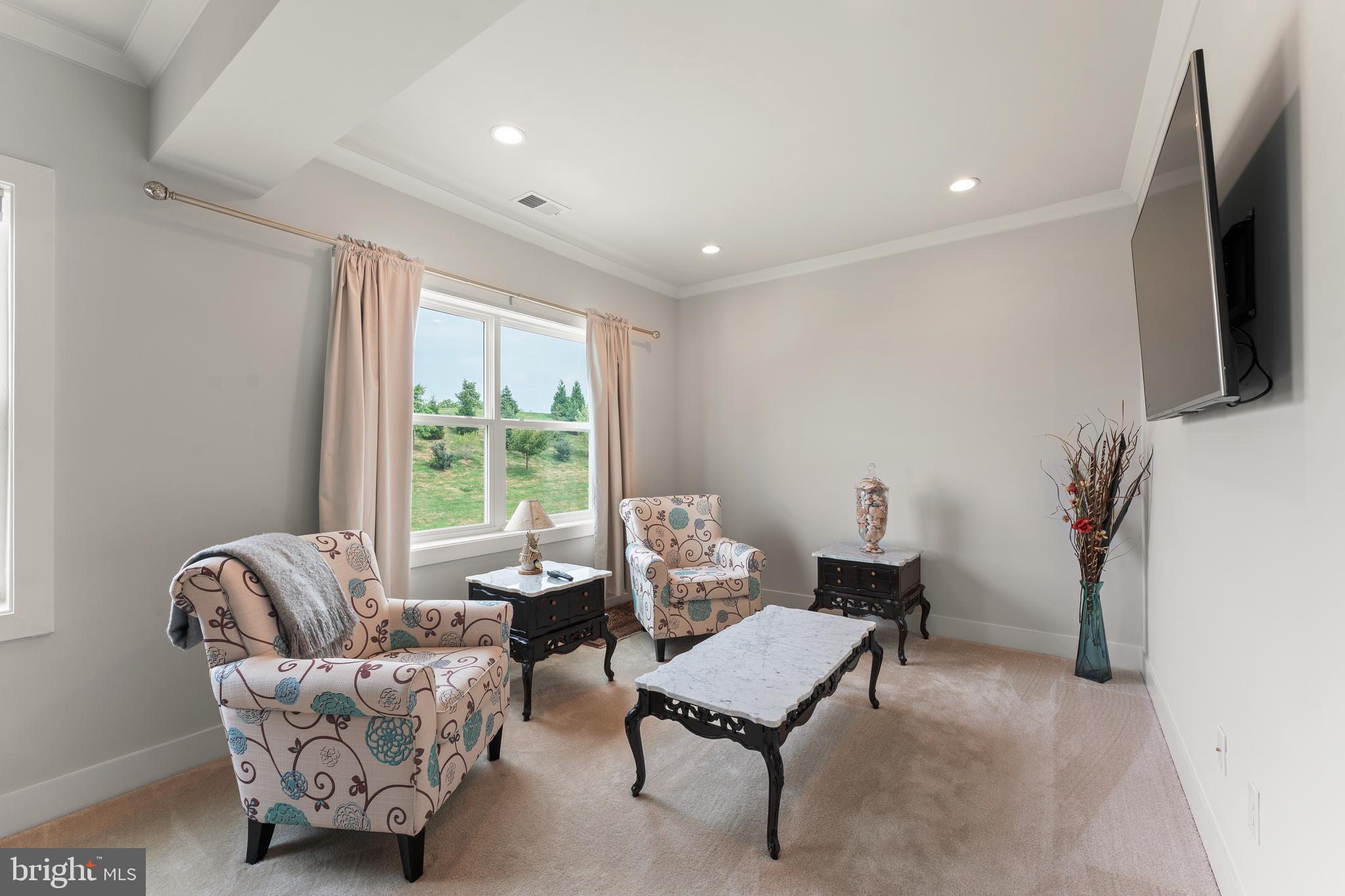 HUNTINGDON VALLEY - Residential