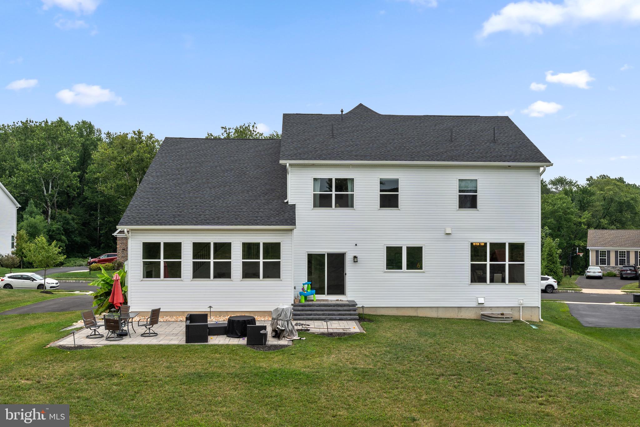 HUNTINGDON VALLEY - Residential