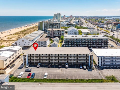 Condo For Sale - 8 36th Street #102<br/> OCEAN CITY, MD 21842