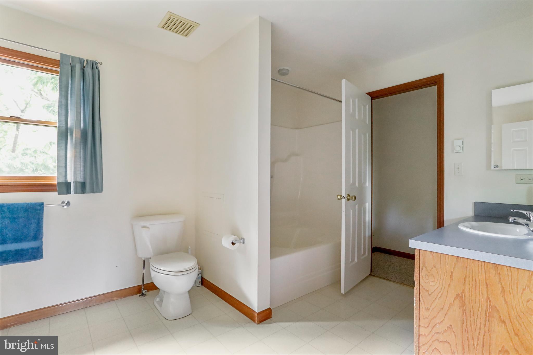 RIVER RIDGE - Residential