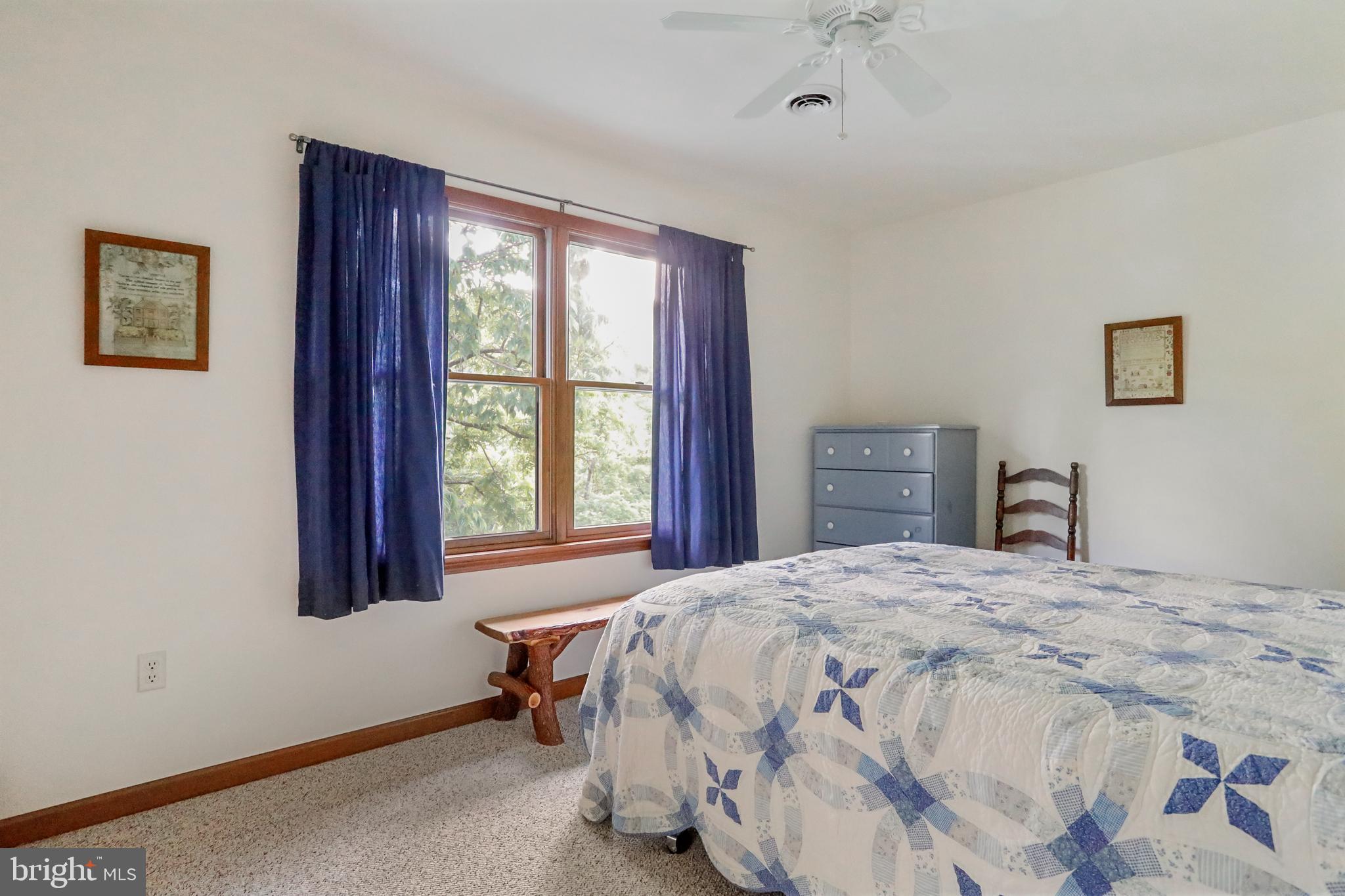 RIVER RIDGE - Residential