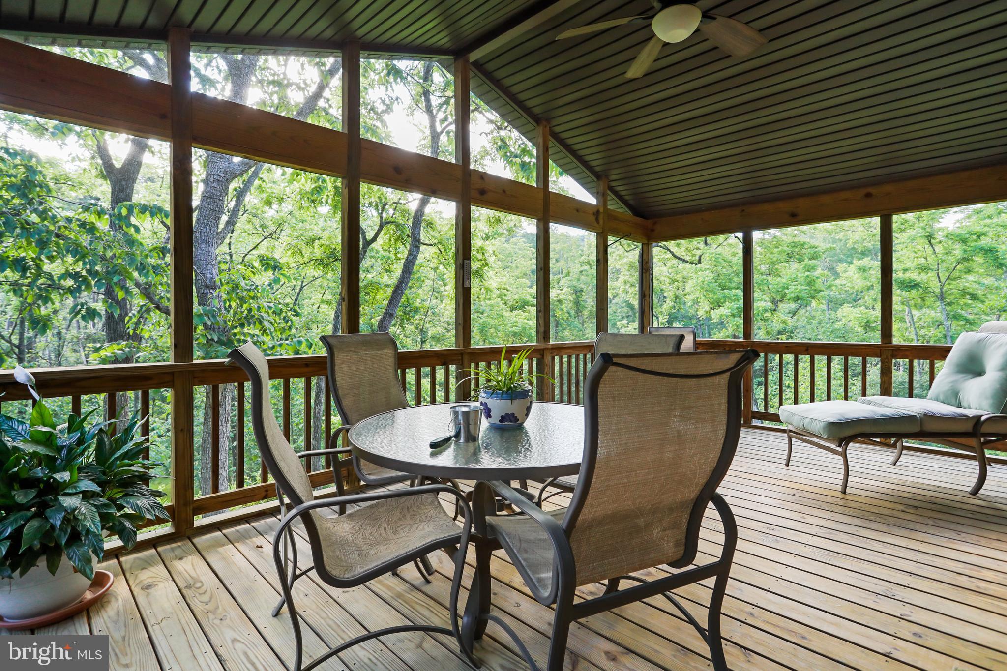 RIVER RIDGE - Residential