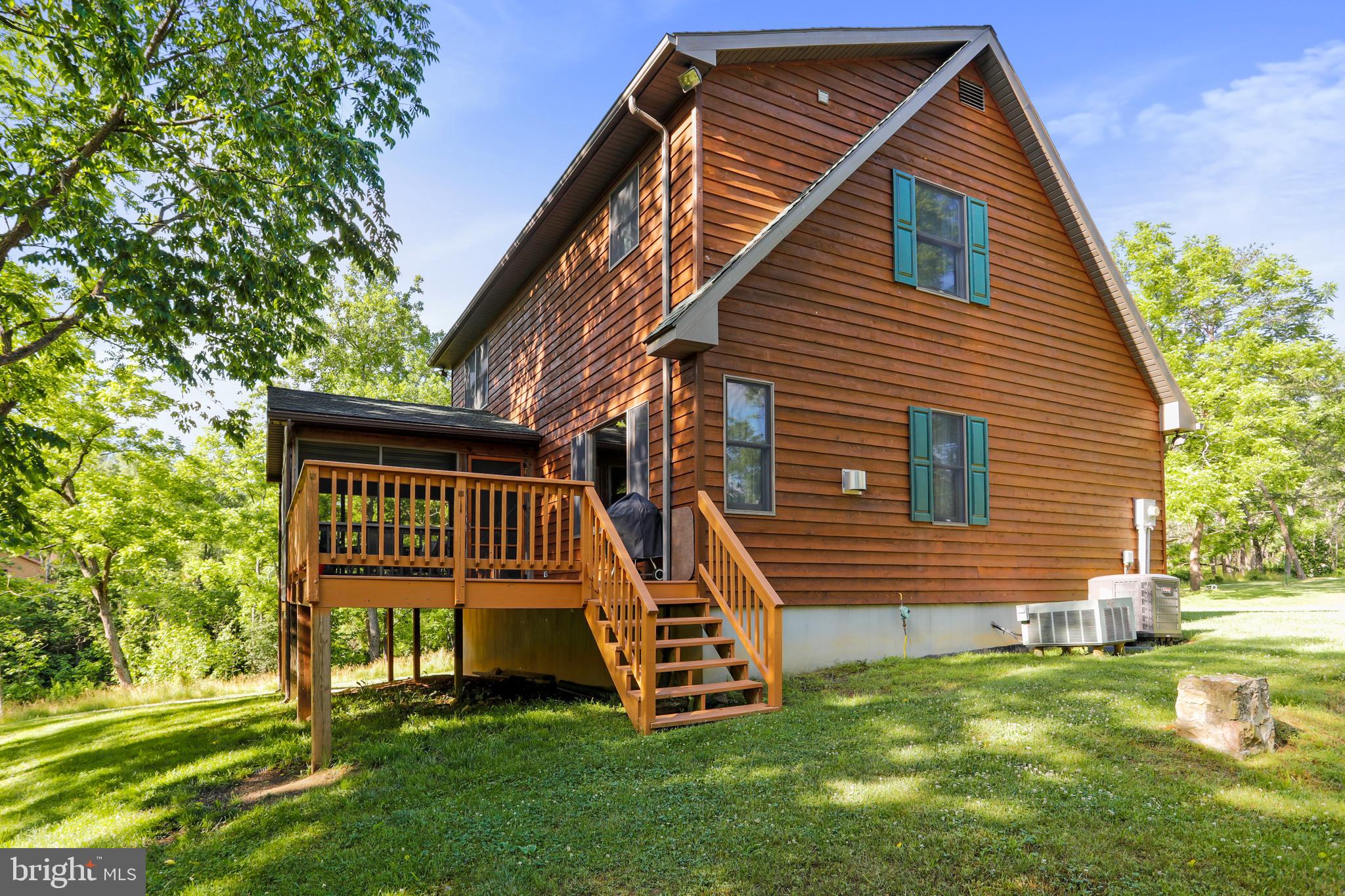 RIVER RIDGE - Residential