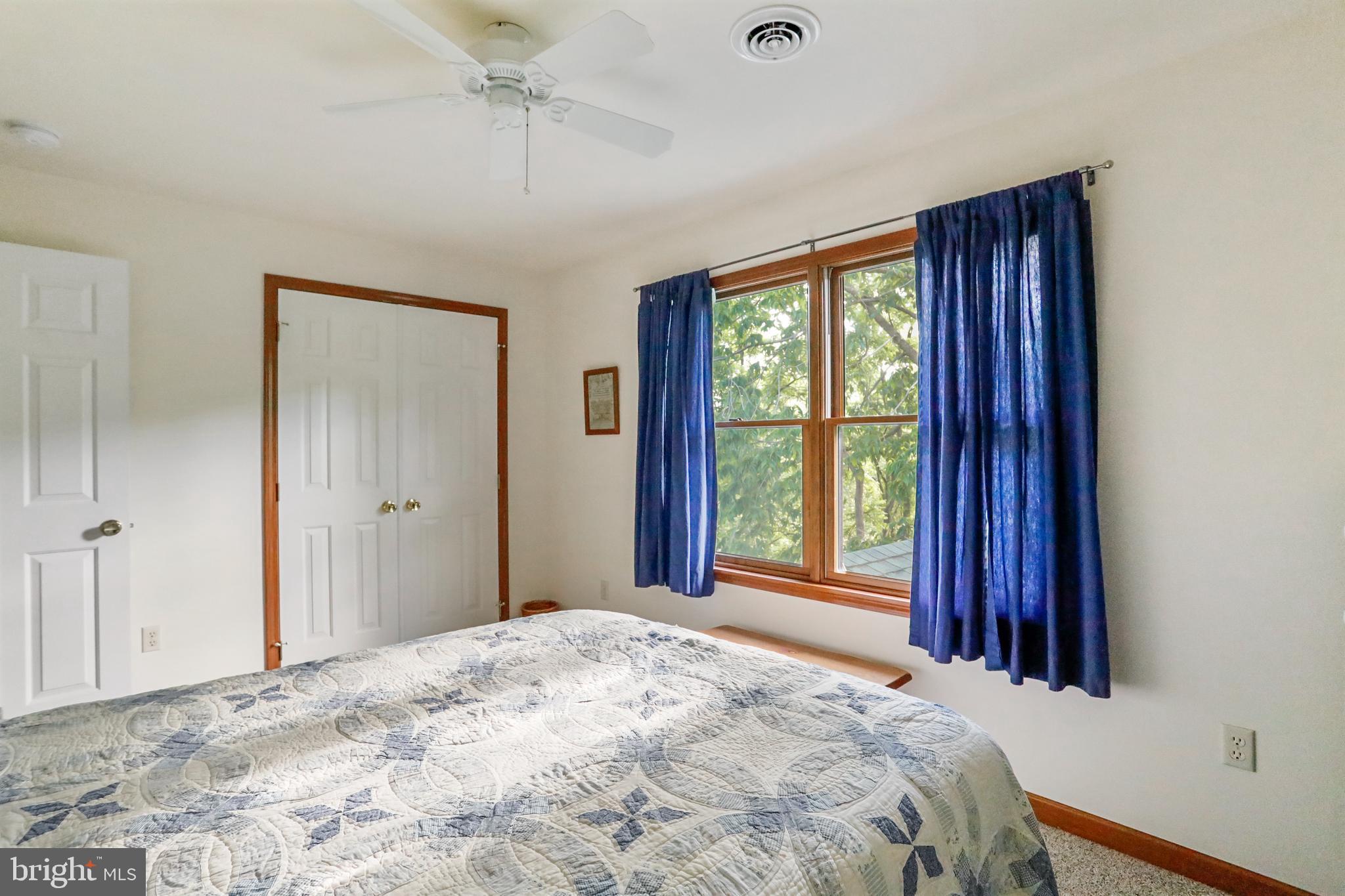 RIVER RIDGE - Residential