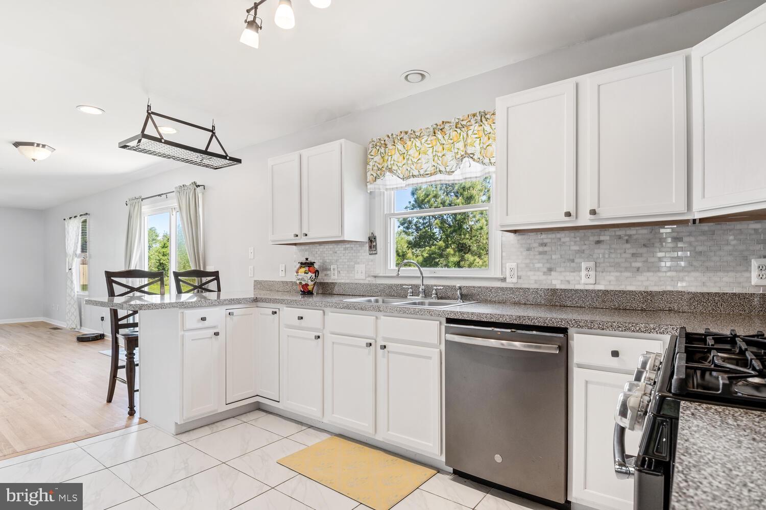 MATTHEWSTOWN RUN - Residential