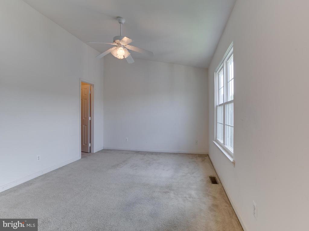 ANNAPOLIS WALK - Residential