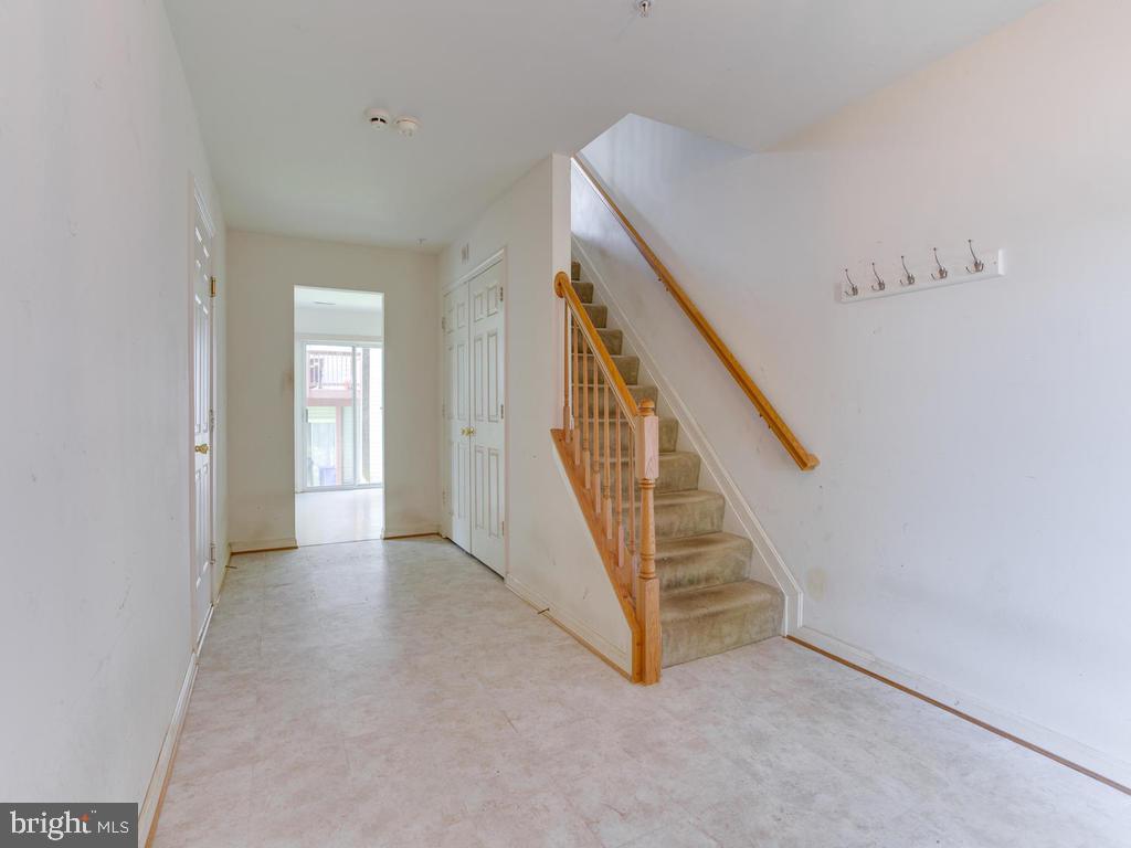 ANNAPOLIS WALK - Residential