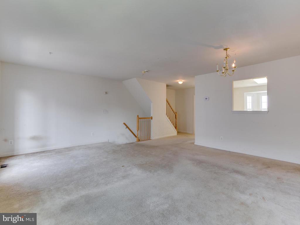 ANNAPOLIS WALK - Residential