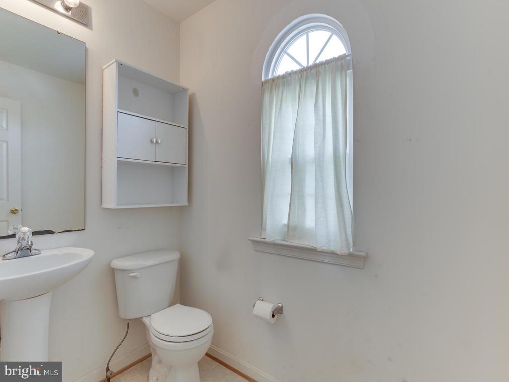 ANNAPOLIS WALK - Residential