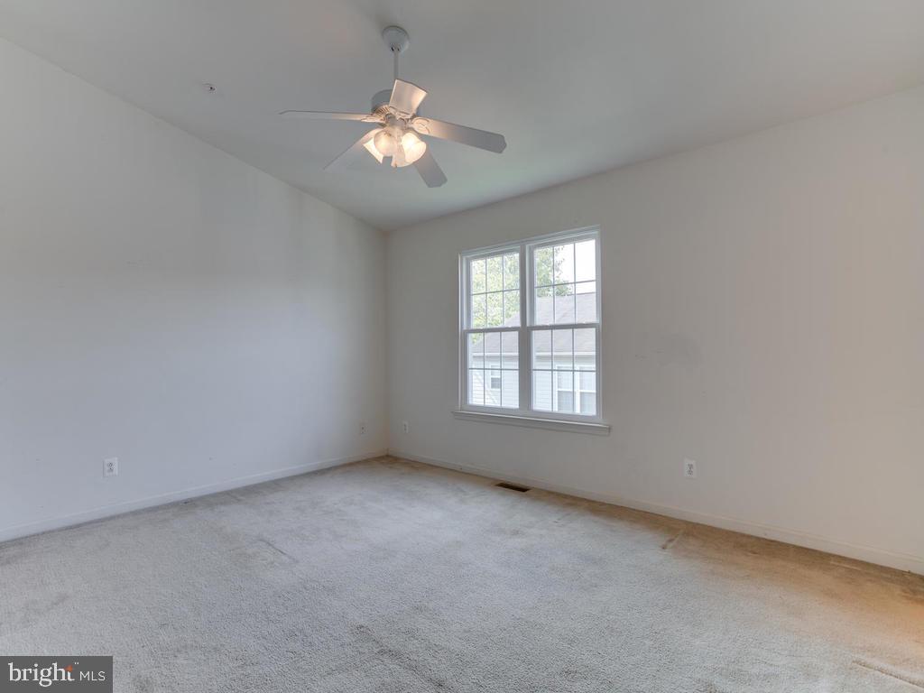 ANNAPOLIS WALK - Residential