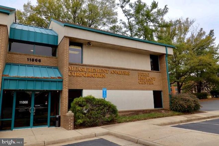 Upper level, unit available immediately. Previously high security building.  Unit has 2 Bathrooms, a large conference room, Kitchenette, and two offices and an open area.  Over Looking Reston Parkway, with signage availabe.
