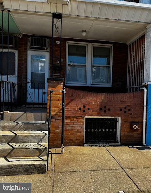 Welcome to 3433 E St! This home has been completely remodeling inside and is the perfect fit for a family looking to take advantage of an amazing deal! Upon entry you have a large living room and fireplace which leads into your large dining and kitchen area. Upstairs are 3 spacious bedrooms and the full bath. Laundry is downstairs in the unfinished basement - perfect for storage. Schedule your showing today!