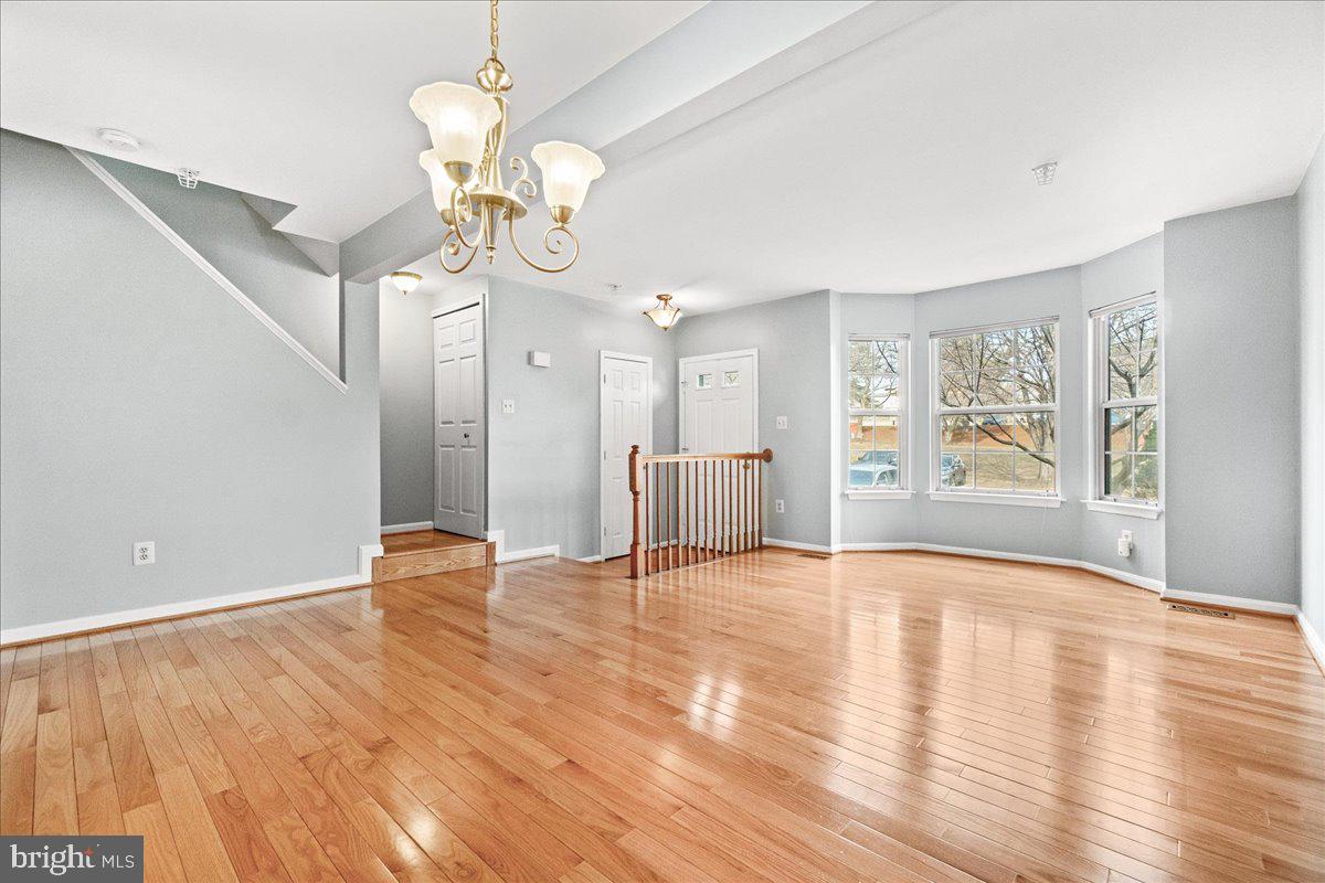 1447 4 POINT COURT 9