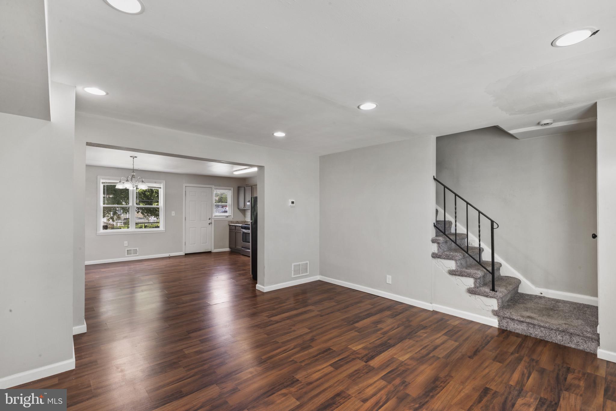 6534 RIVERVIEW