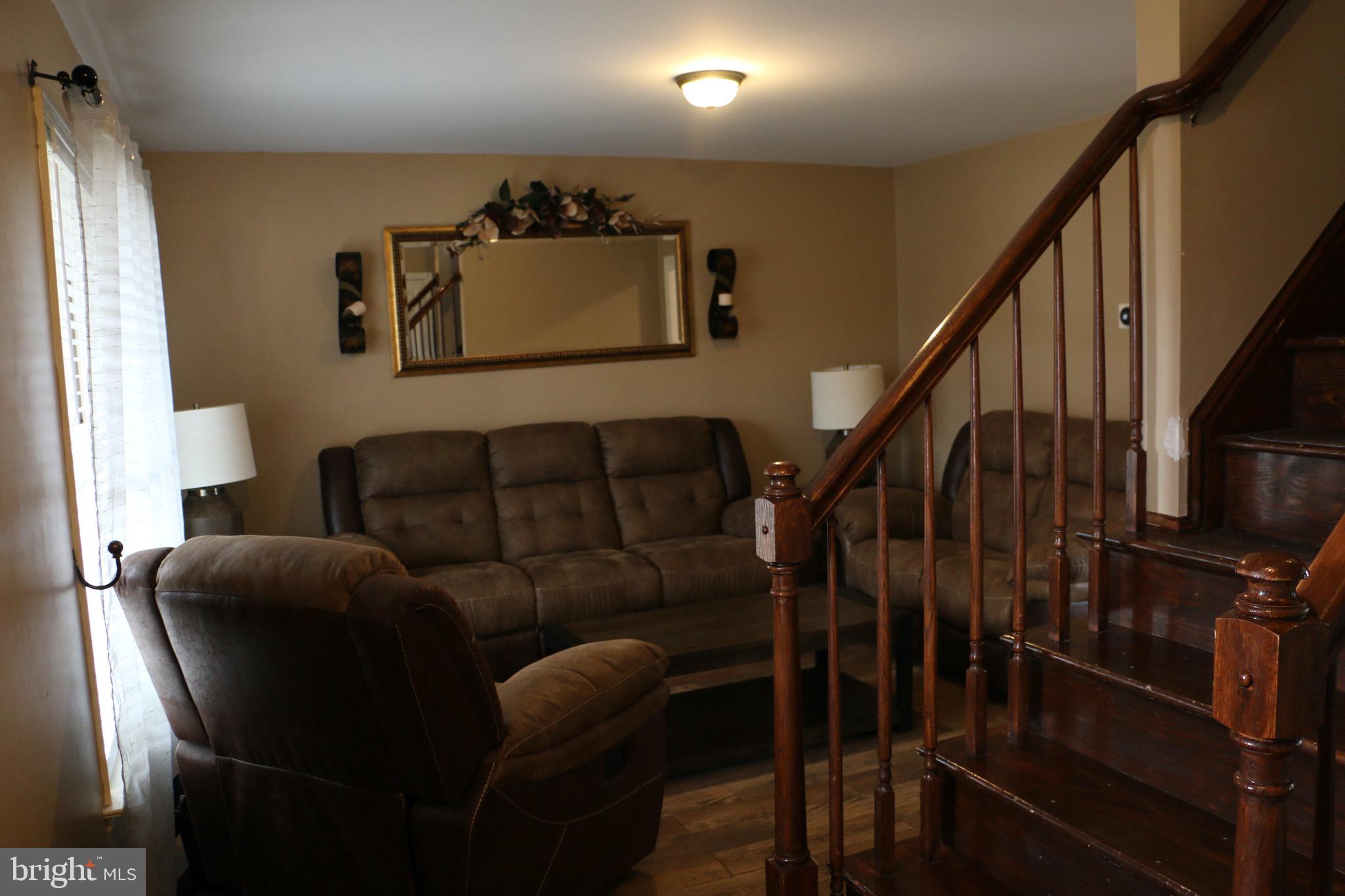 TWIN CREEKS - Residential