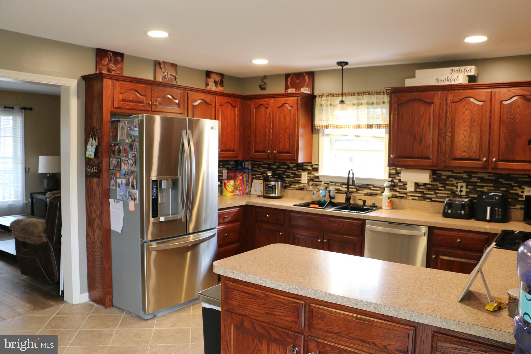 TWIN CREEKS - Residential