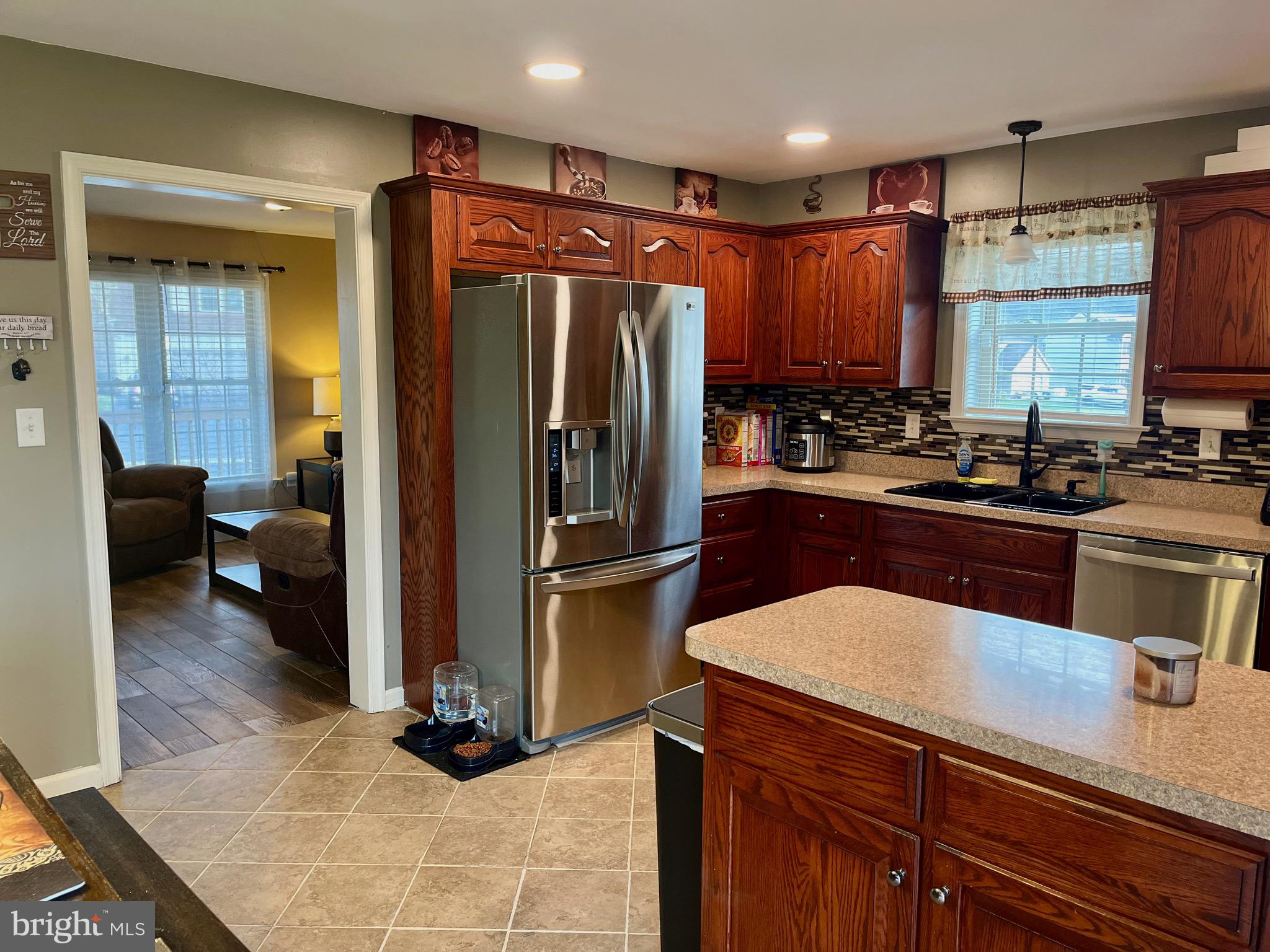 TWIN CREEKS - Residential