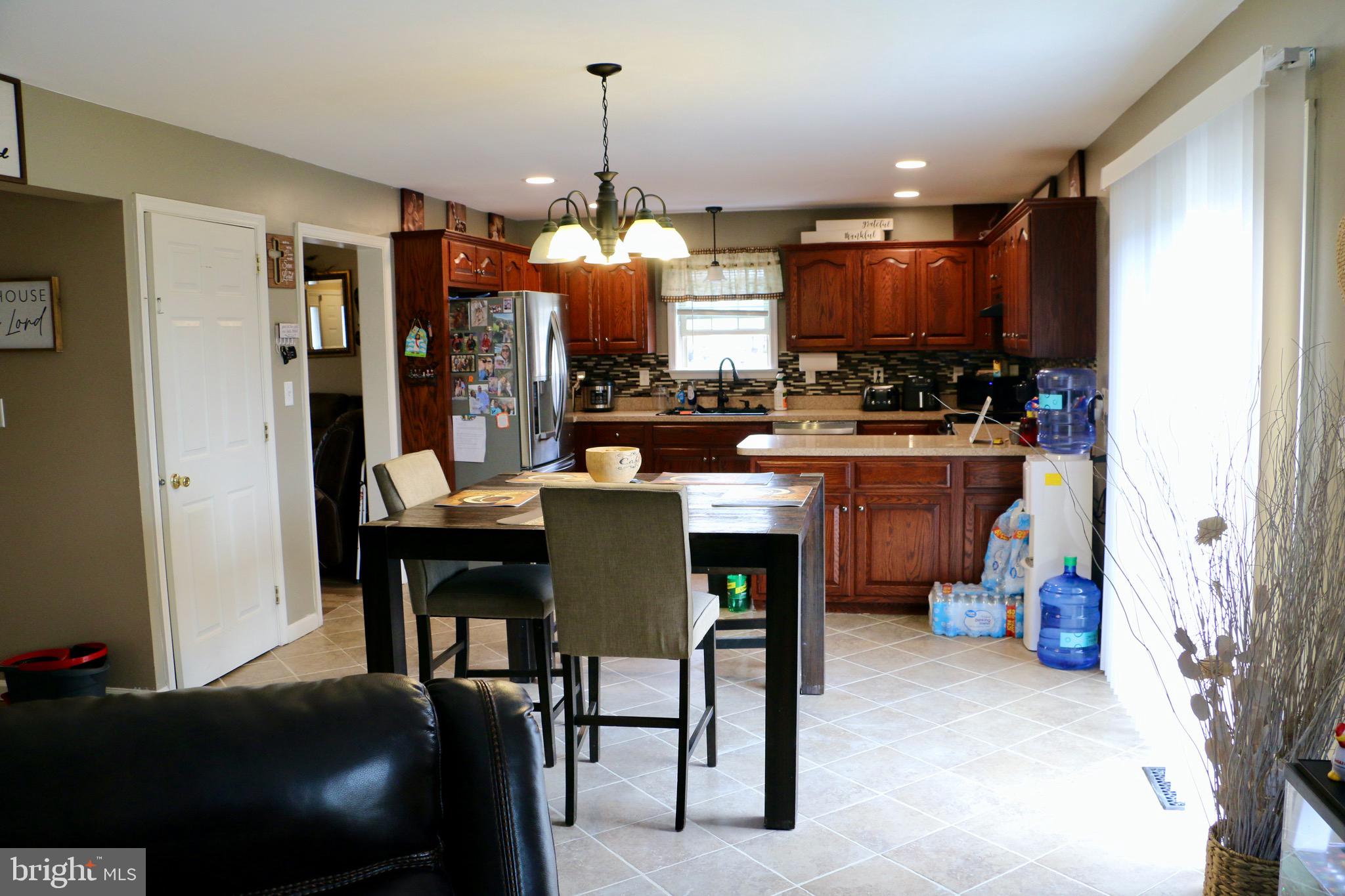 TWIN CREEKS - Residential