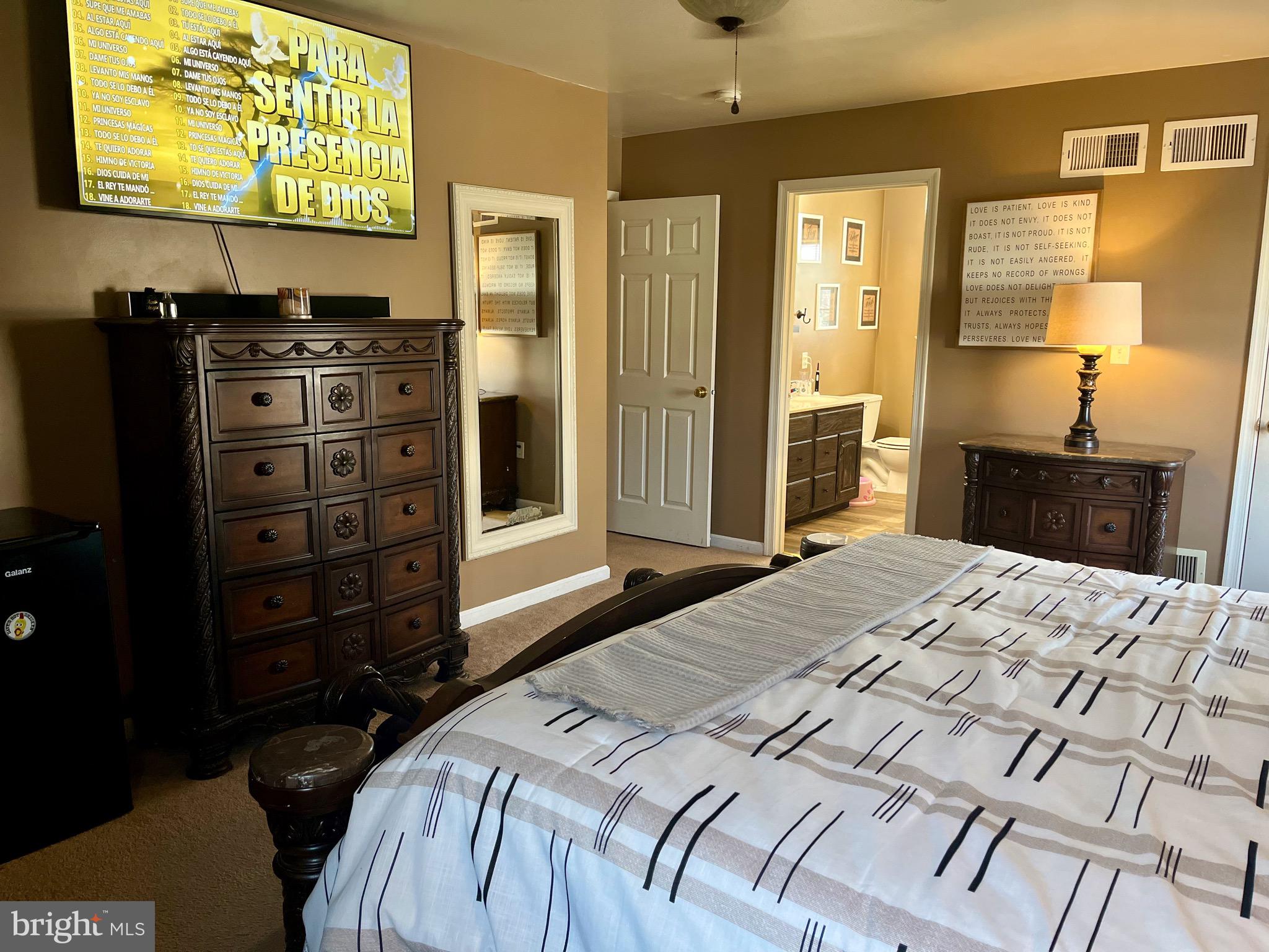 TWIN CREEKS - Residential