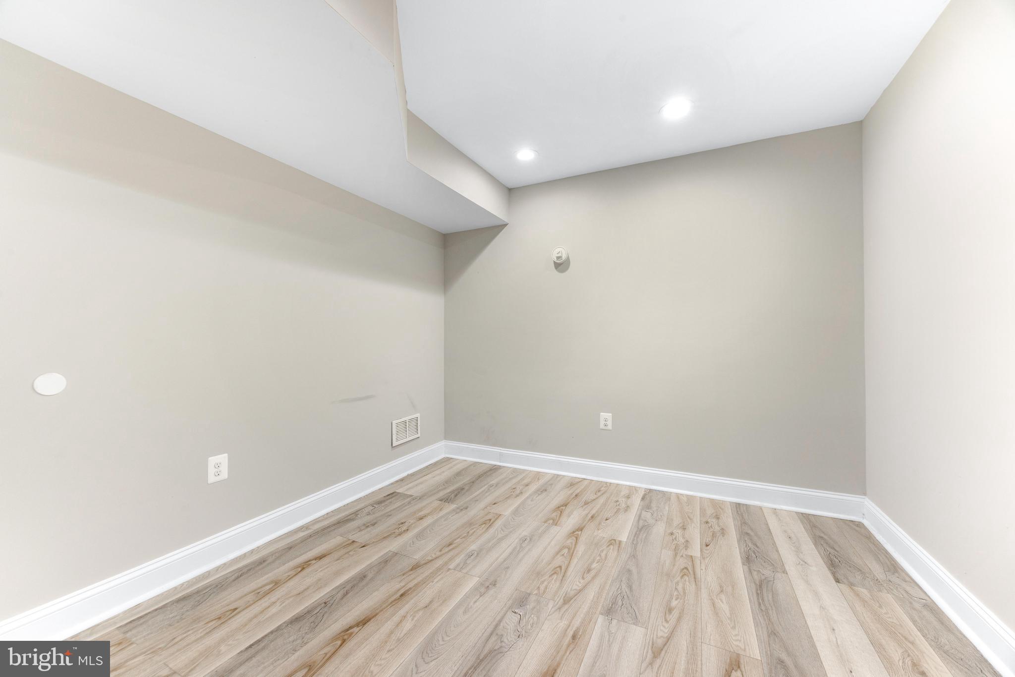 CANTON - Residential Lease